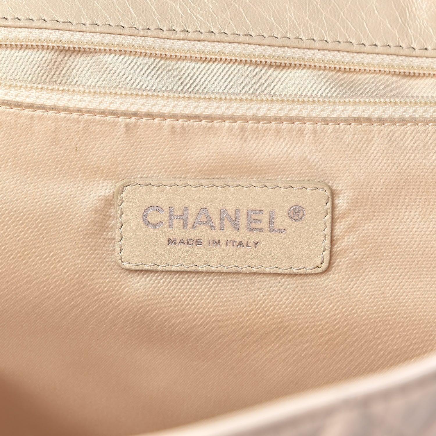 Chanel Lambskin Quilted East West Tote Ivory 6 of 18