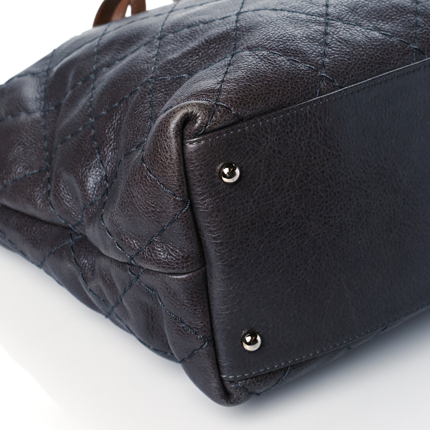 Chanel Glazed Calfskin Large On The Road Tote Grey 9 of 10