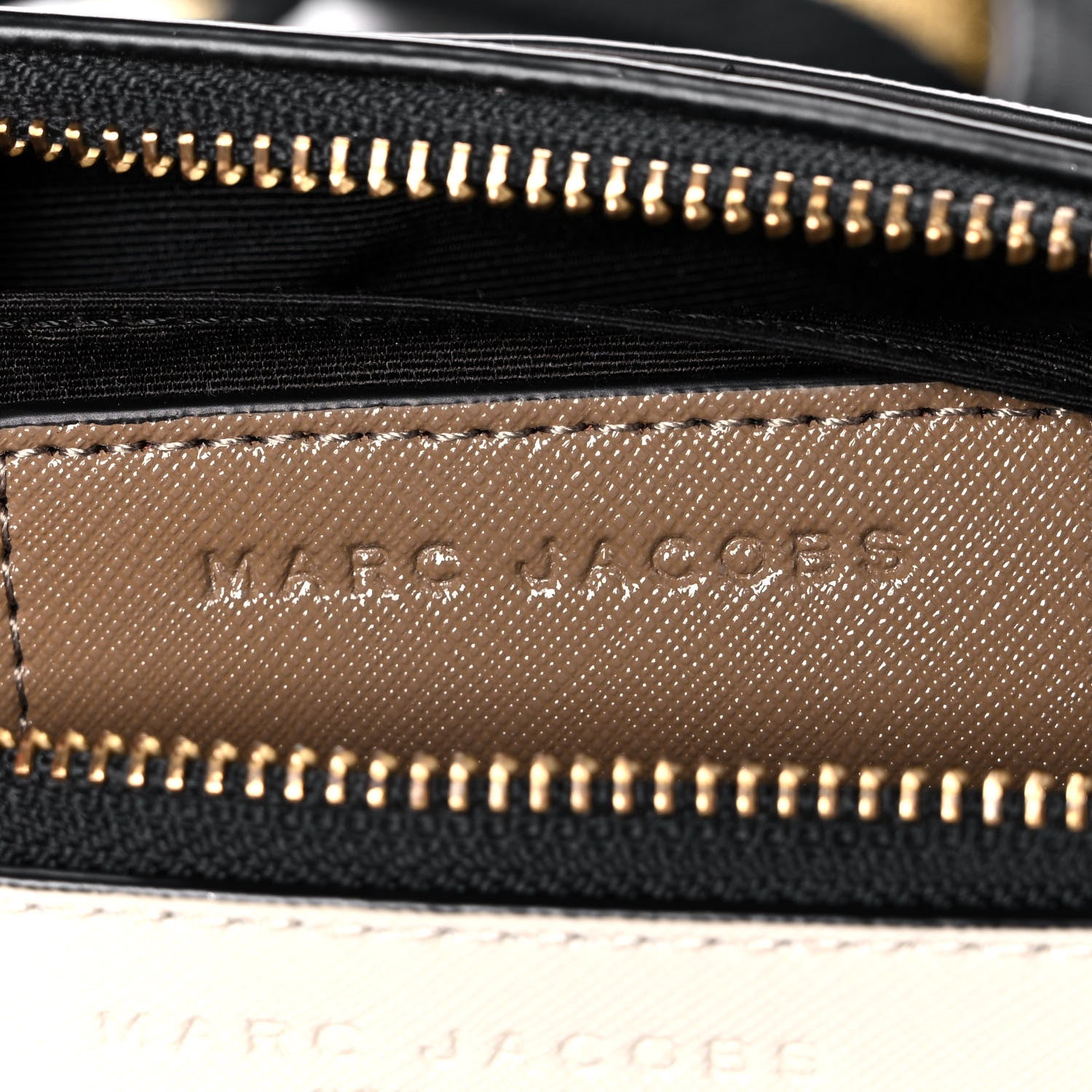 Marc Jacobs Saffiano Small Snapshot Camera Bag Sandcastle 6 of 12