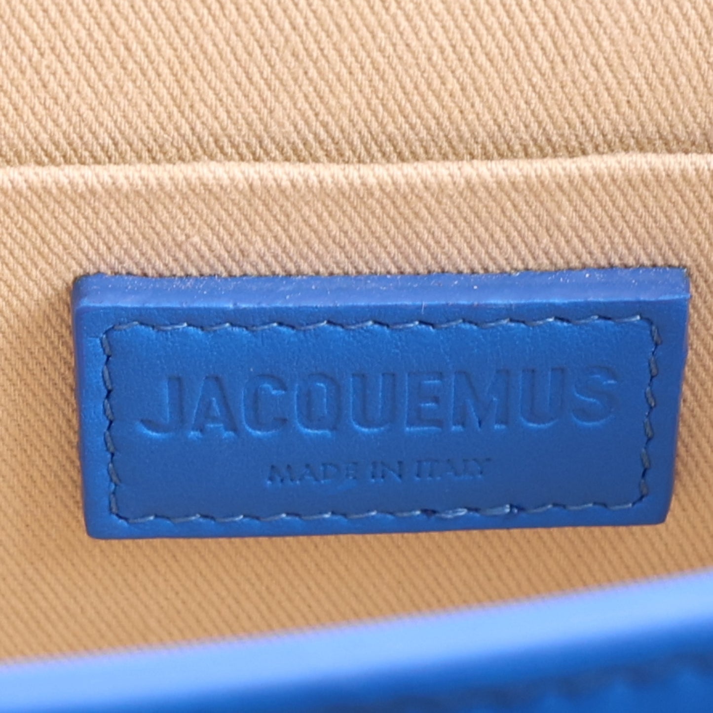 Smooth Calfskin Le Chiquito Moyen Blue