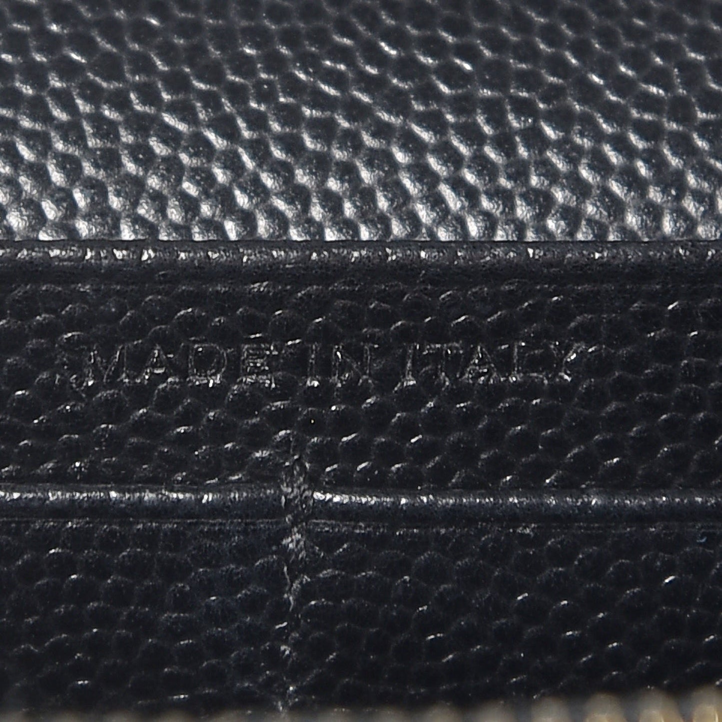Grain De Poudre Matelasse Chevron Monogram Chain Wallet Black
