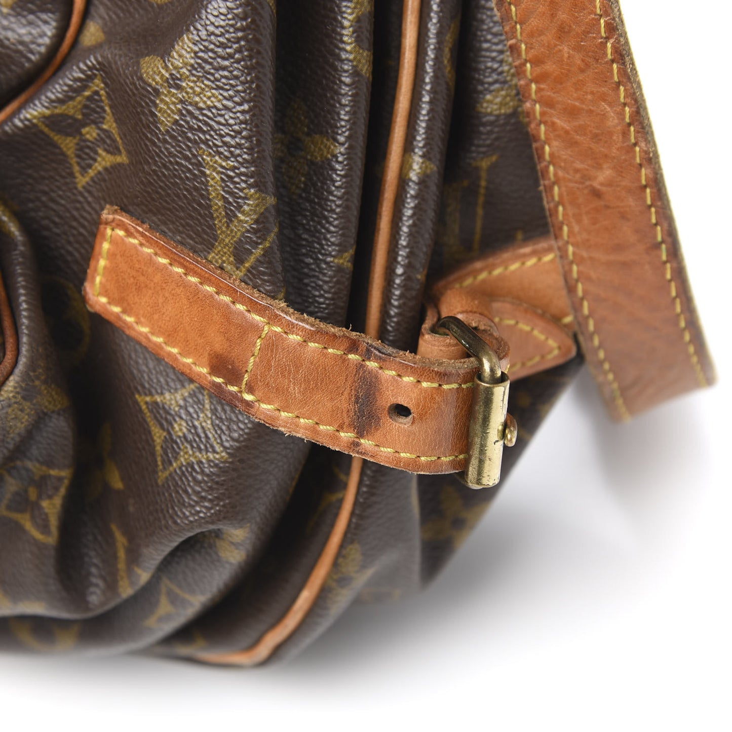 Monogram Saumur 35