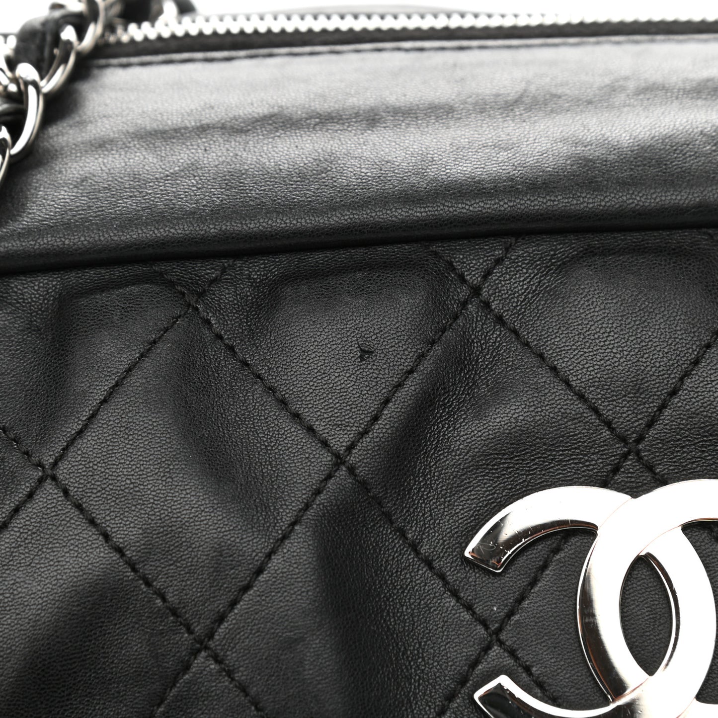 Lambskin Quilted Small Camera Case Black
