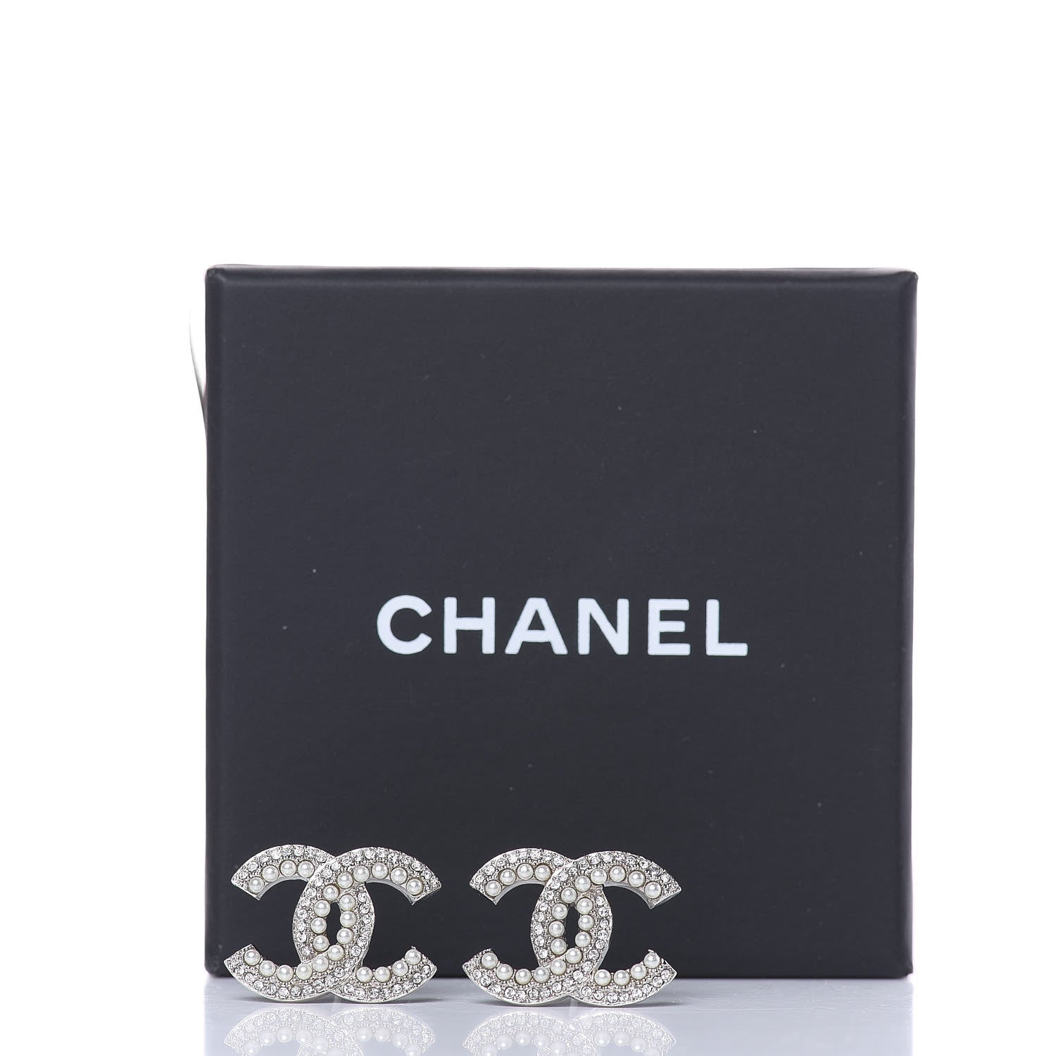 Chanel Pearl Crystal CC Snow Palace Earrings Silver 5 of 5