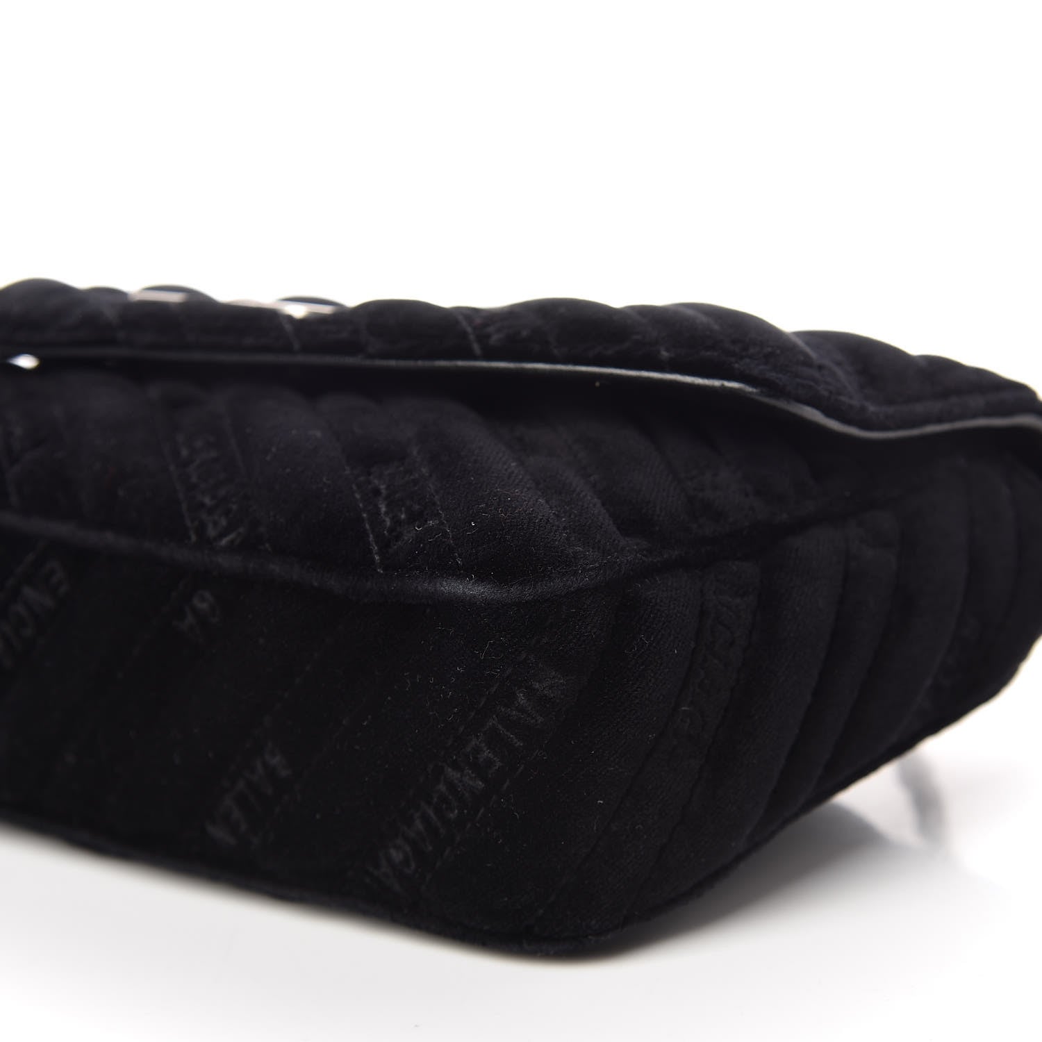 Balenciaga Velvet Logo Matelasse BB Chain Wallet Black 6 of 8