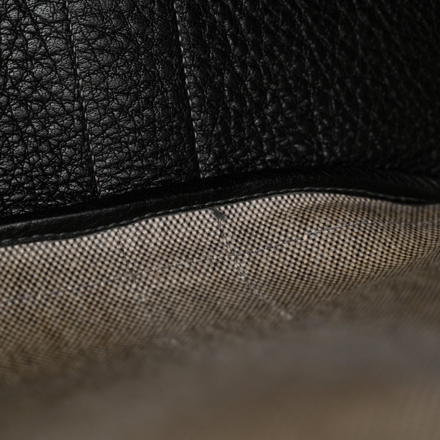 Toile Buffle Skipper Garden Party 36 MM Tote Black