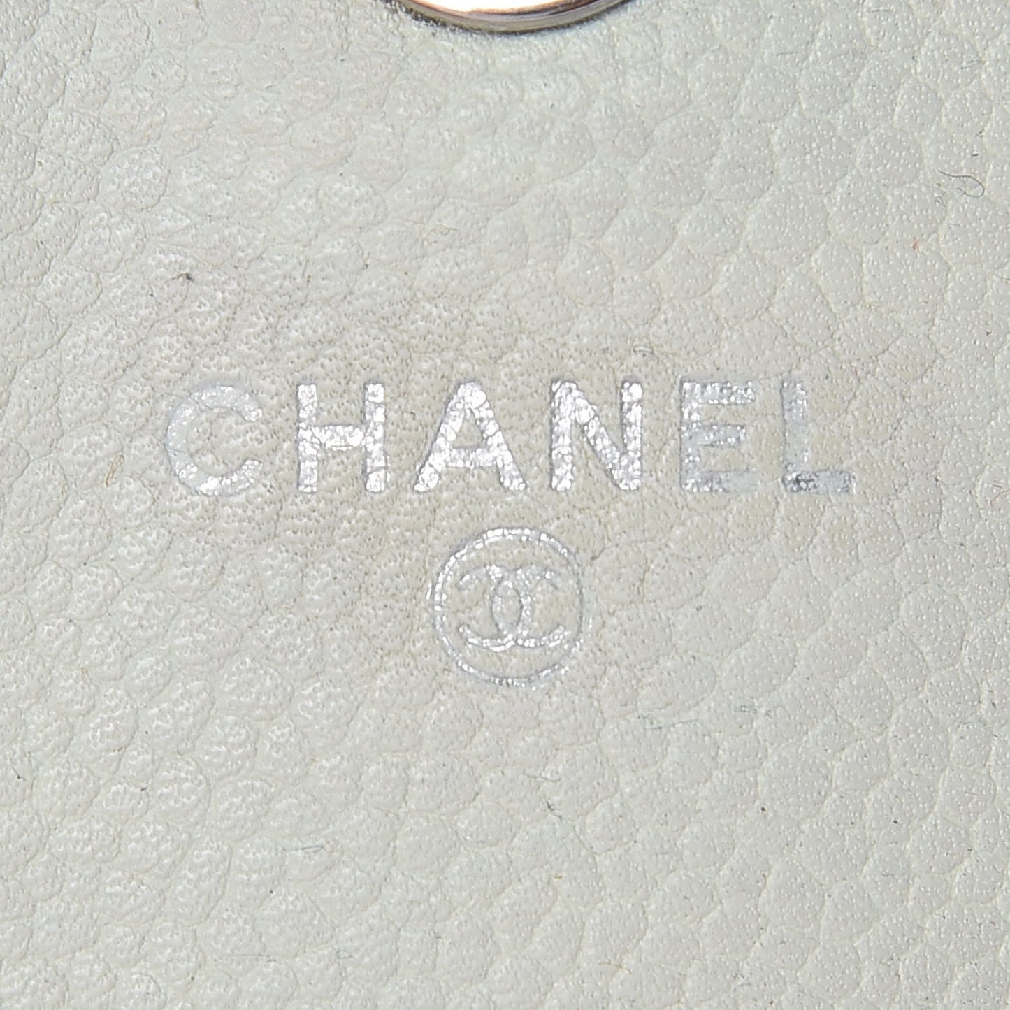 Caviar Half Moon Wallet On Chain WOC White
