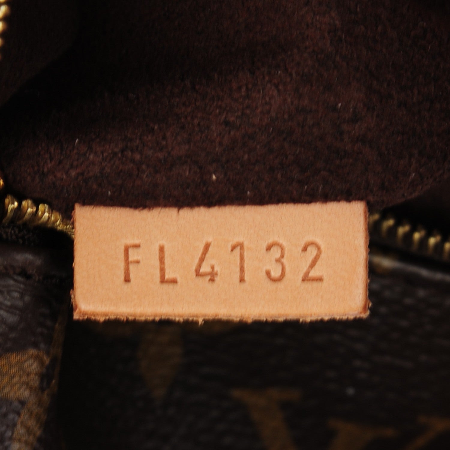 Louis Vuitton Monogram Metis 7 of 7