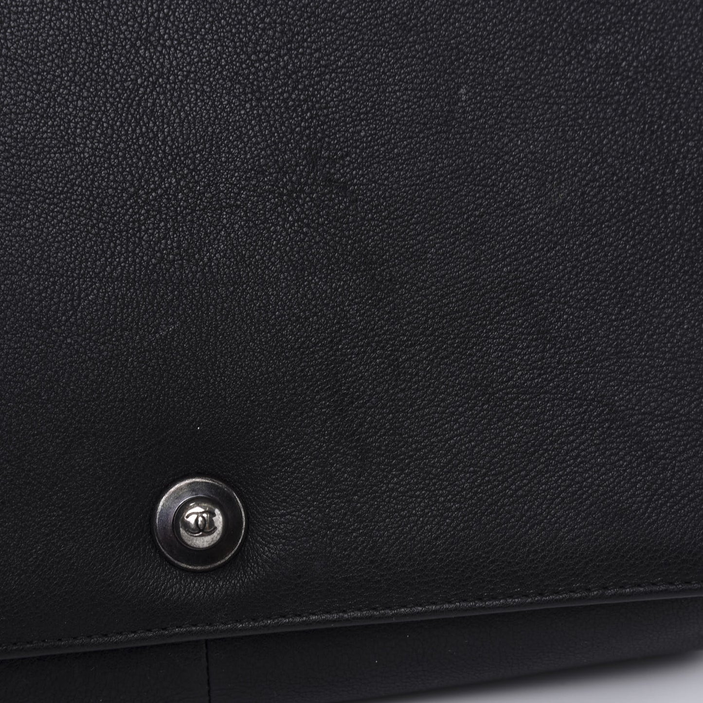 Caviar Quilted New Medium Boy Flap Black