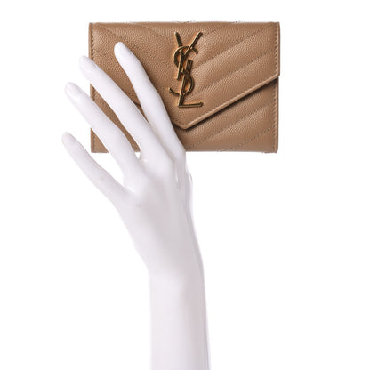 Saint Laurent Grain De Poudre Matelasse Chevron Small Monogram Envelope Wallet Light Taupe 2 of 9