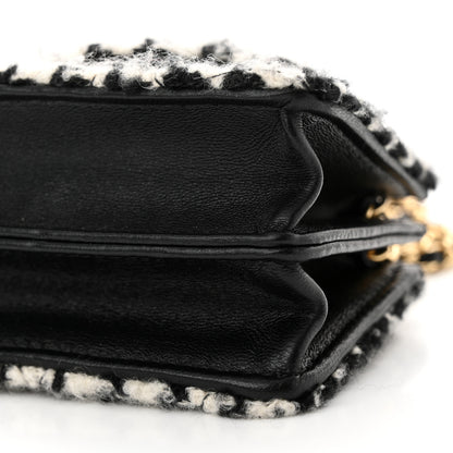 Chanel Tweed Houndstooth Quilted Mini Accordion Clutch With Chain White Black 10 of 11