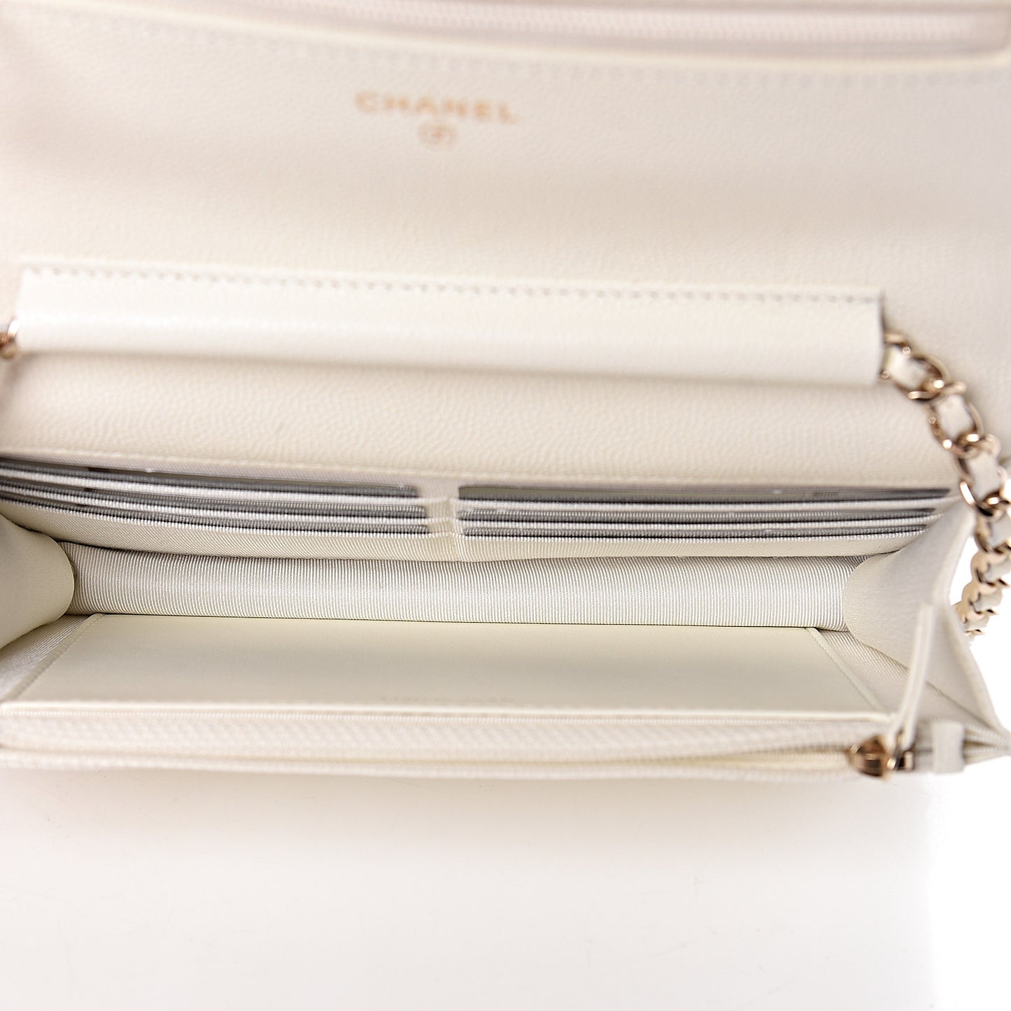 Caviar Quilted Wallet On Chain WOC White