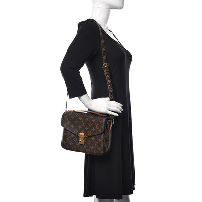 Louis Vuitton Monogram Pochette Metis 2 of 9