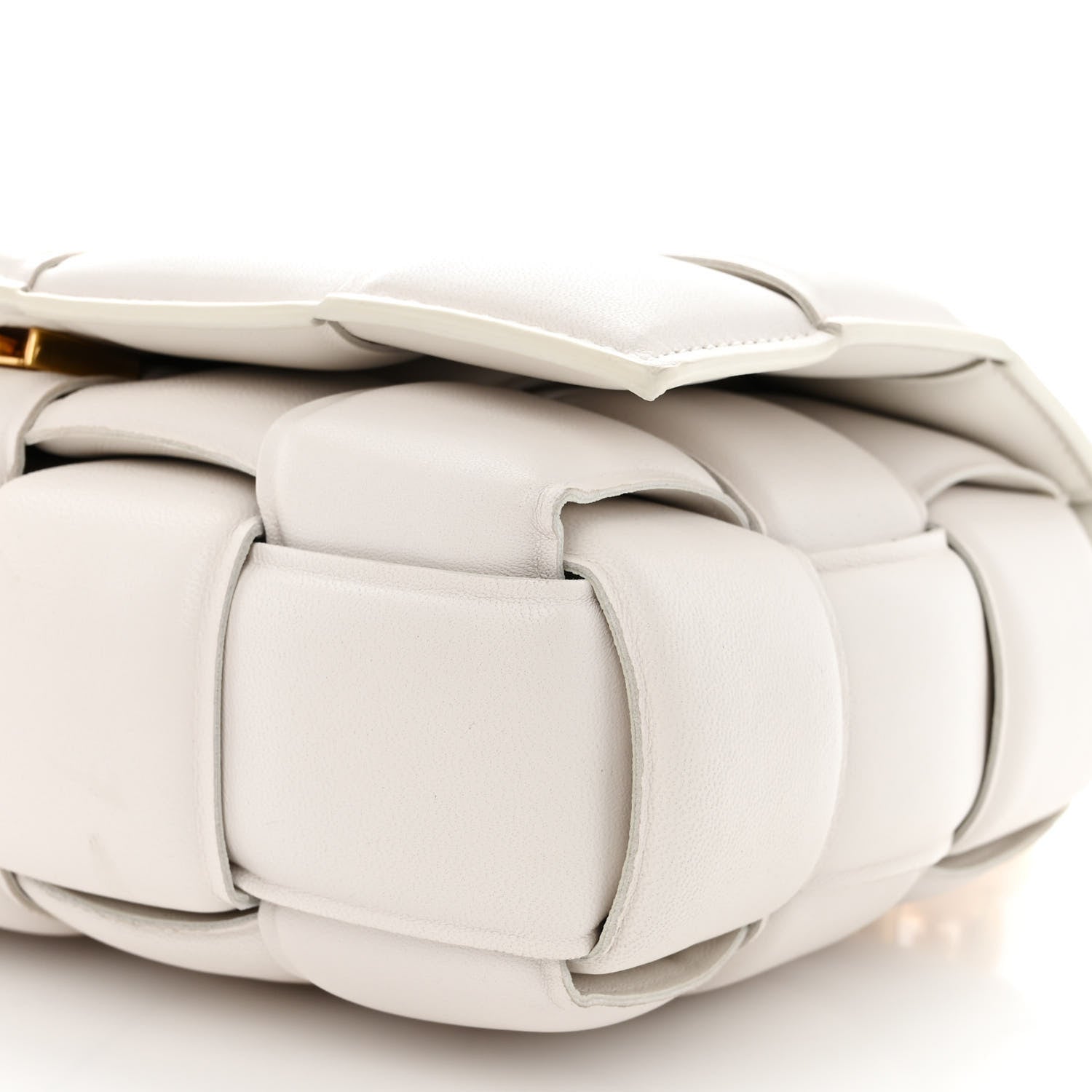 Bottega Veneta Lambskin Maxi Intreccio Padded Chain Cassette Crossbody Bag White 10 of 10