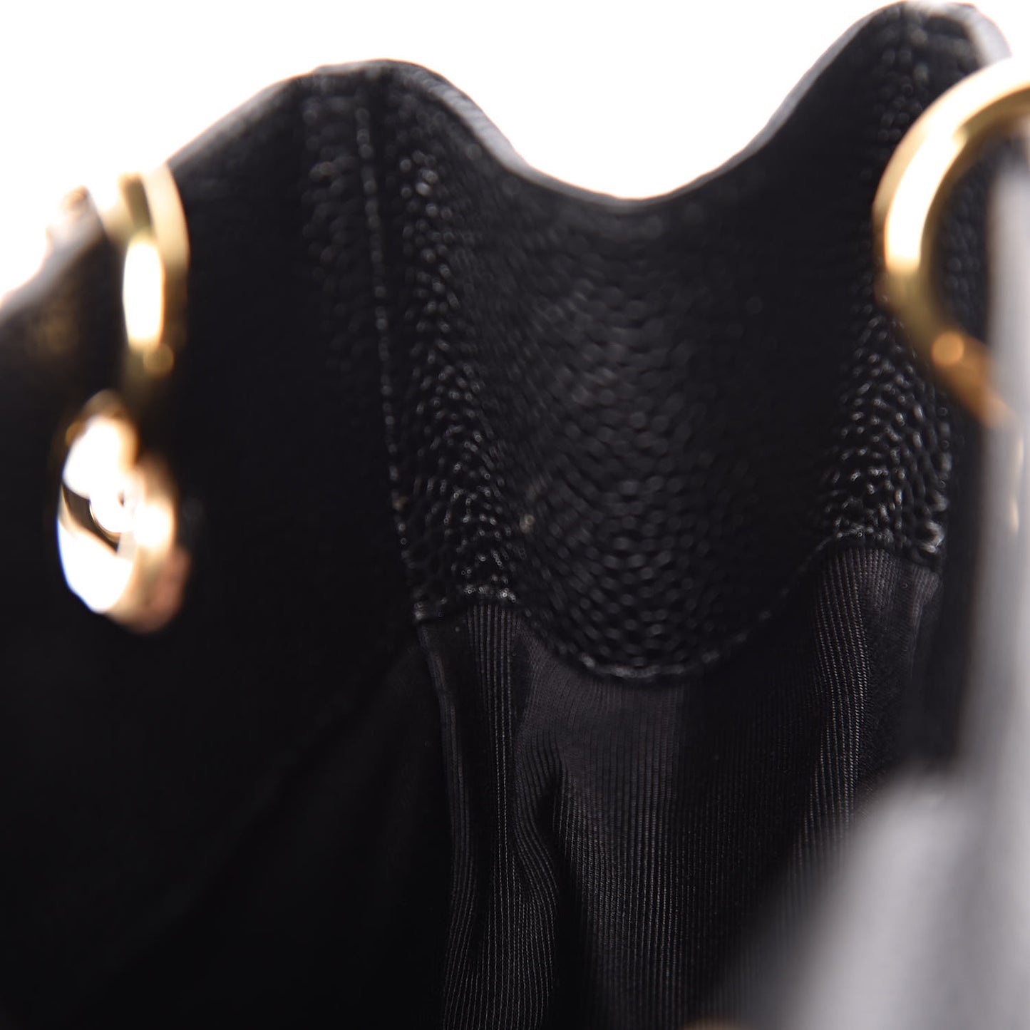 Caviar Quilted Petit Shopping Tote PST Black