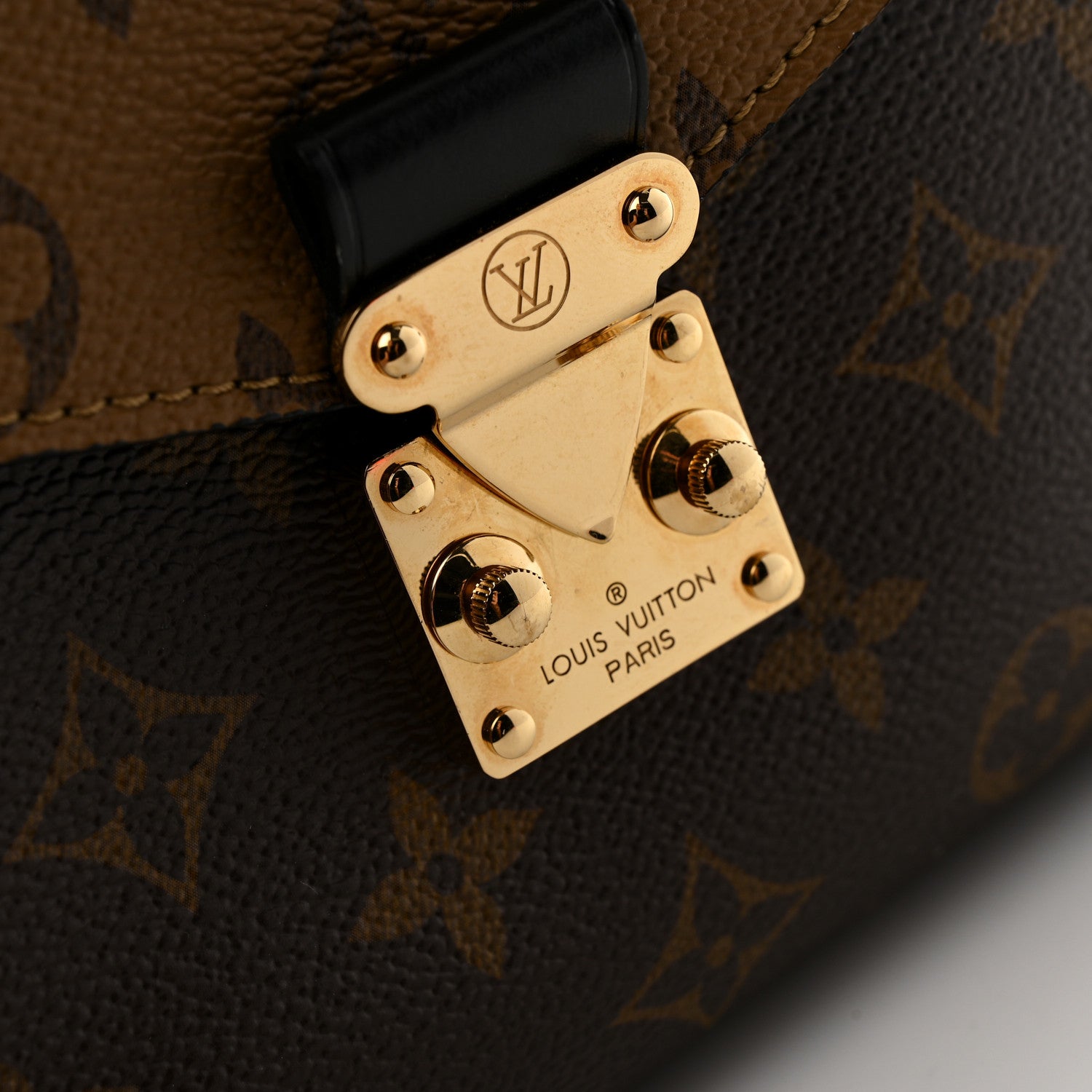 Louis Vuitton Reverse Monogram Pochette Metis 11 of 14