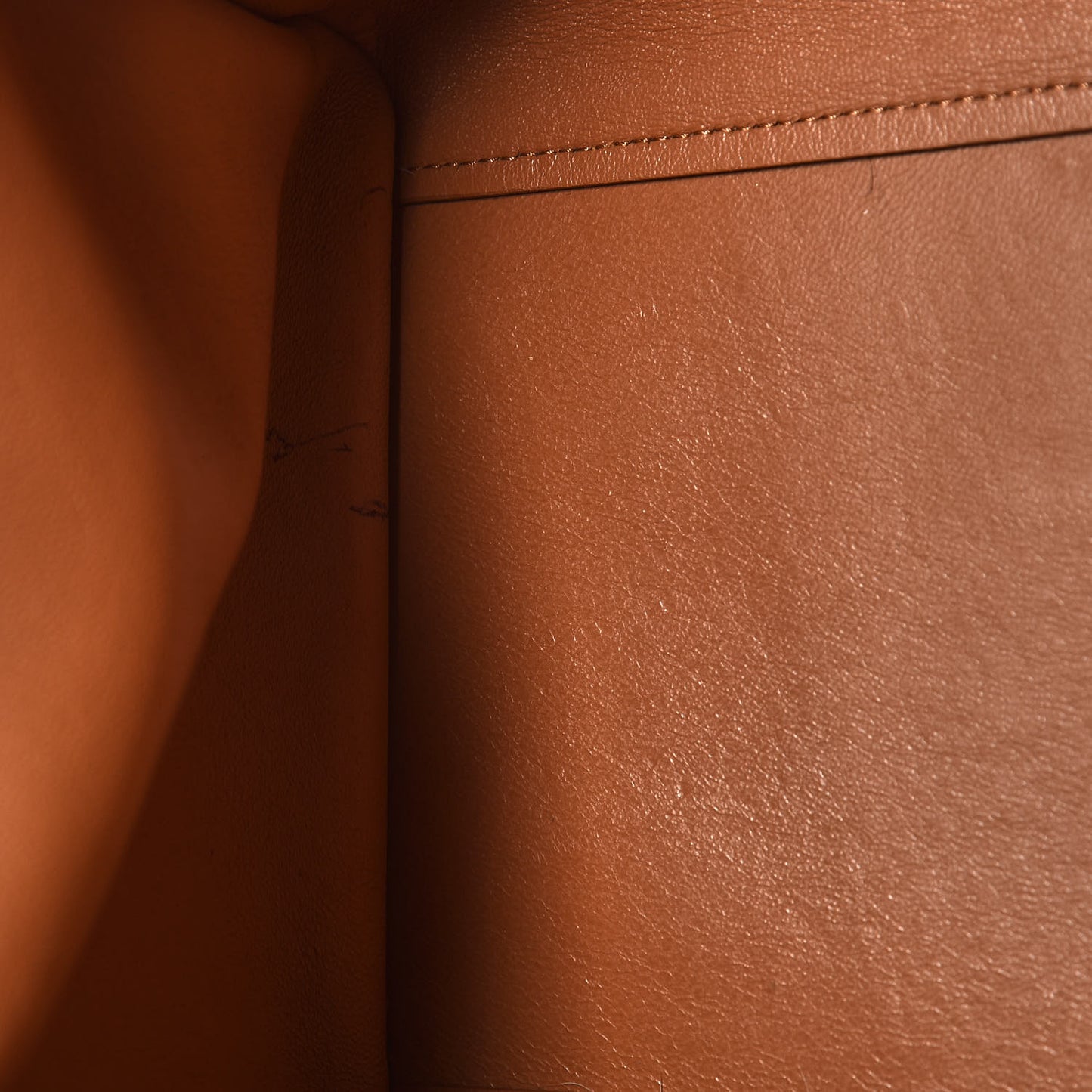 Natural Calfskin Suede Medium Trapeze Tan