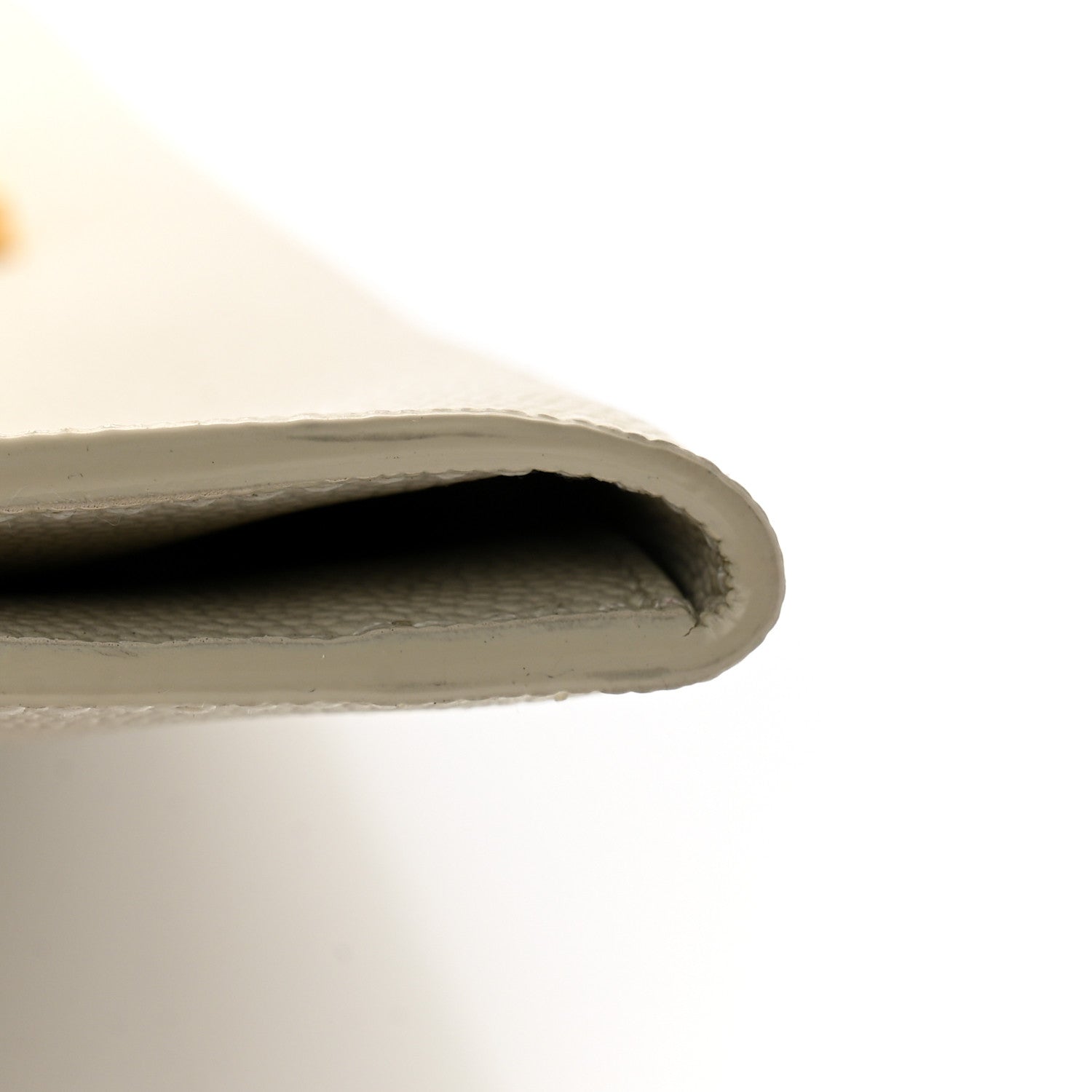 Saint Laurent Grain De Poudre Uptown Pouch Crema Soft 12 of 12