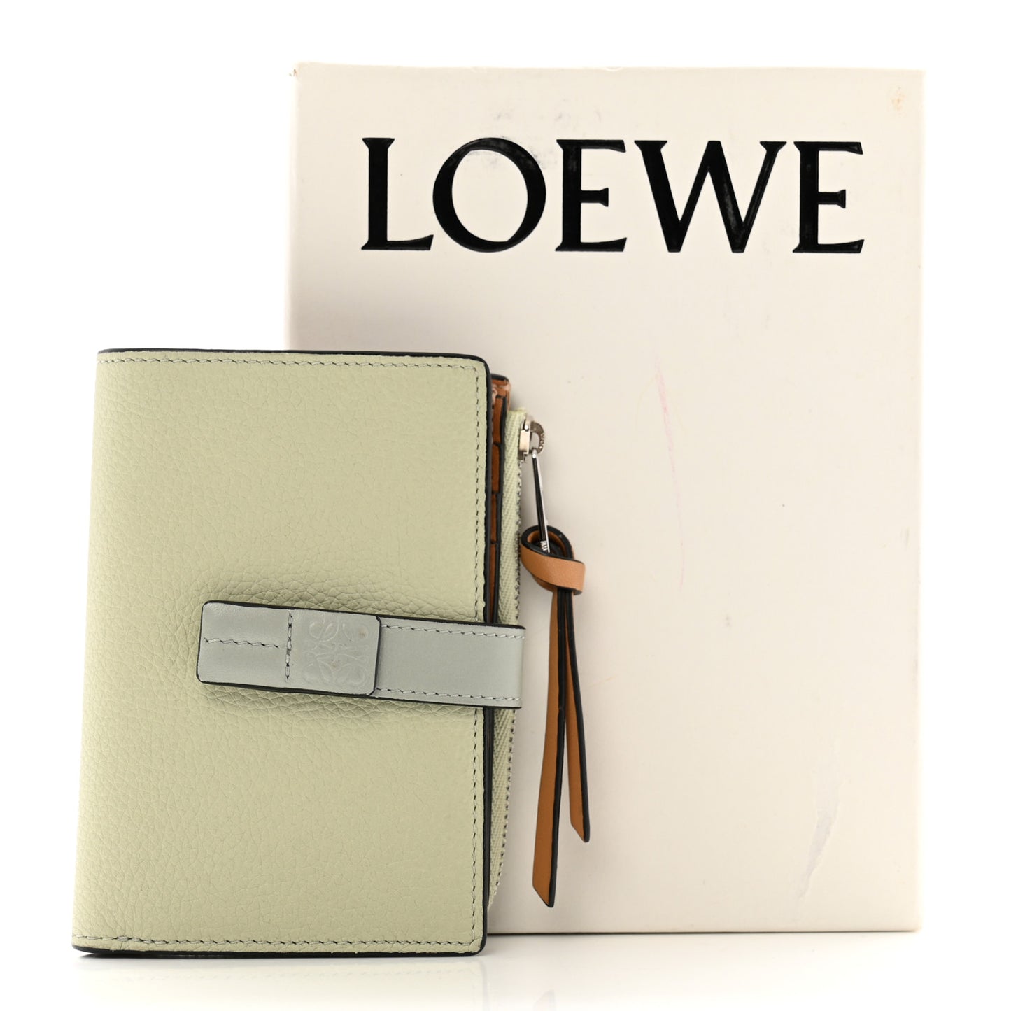 Grained Calfskin Anagram Embossed Slim Zip Bi-Fold Wallet Verde Marble
