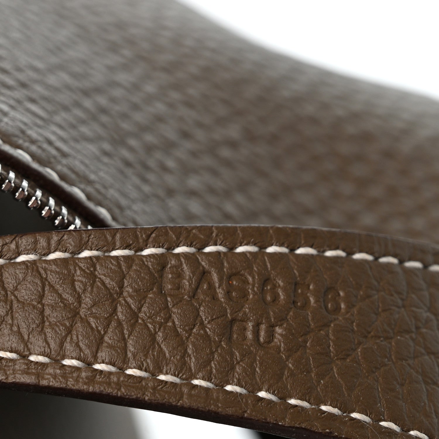 Hermes Taurillon Clemence Lindy 26 Etoupe 6 of 9