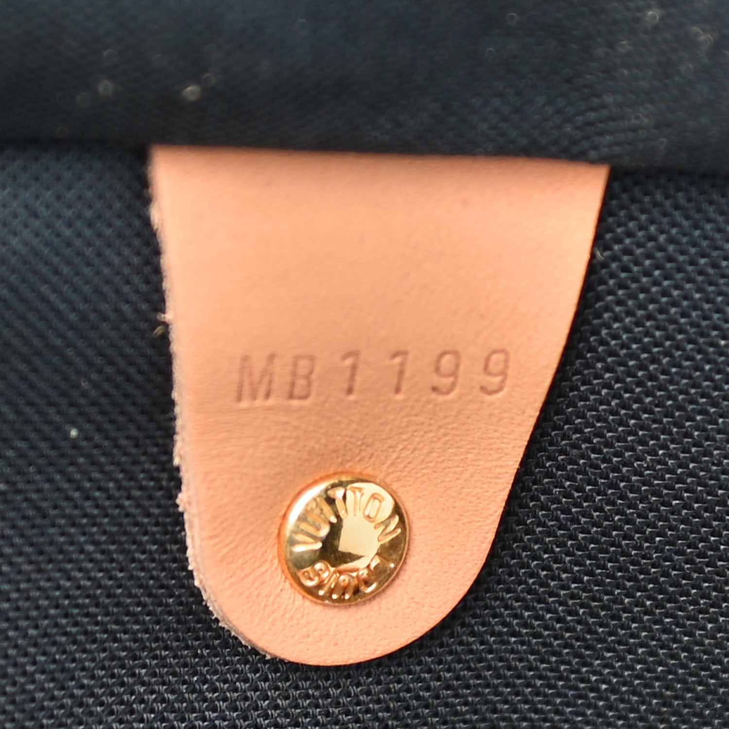 Louis Vuitton Reverse Monogram Giant Speedy Bandouliere 30 7 of 14