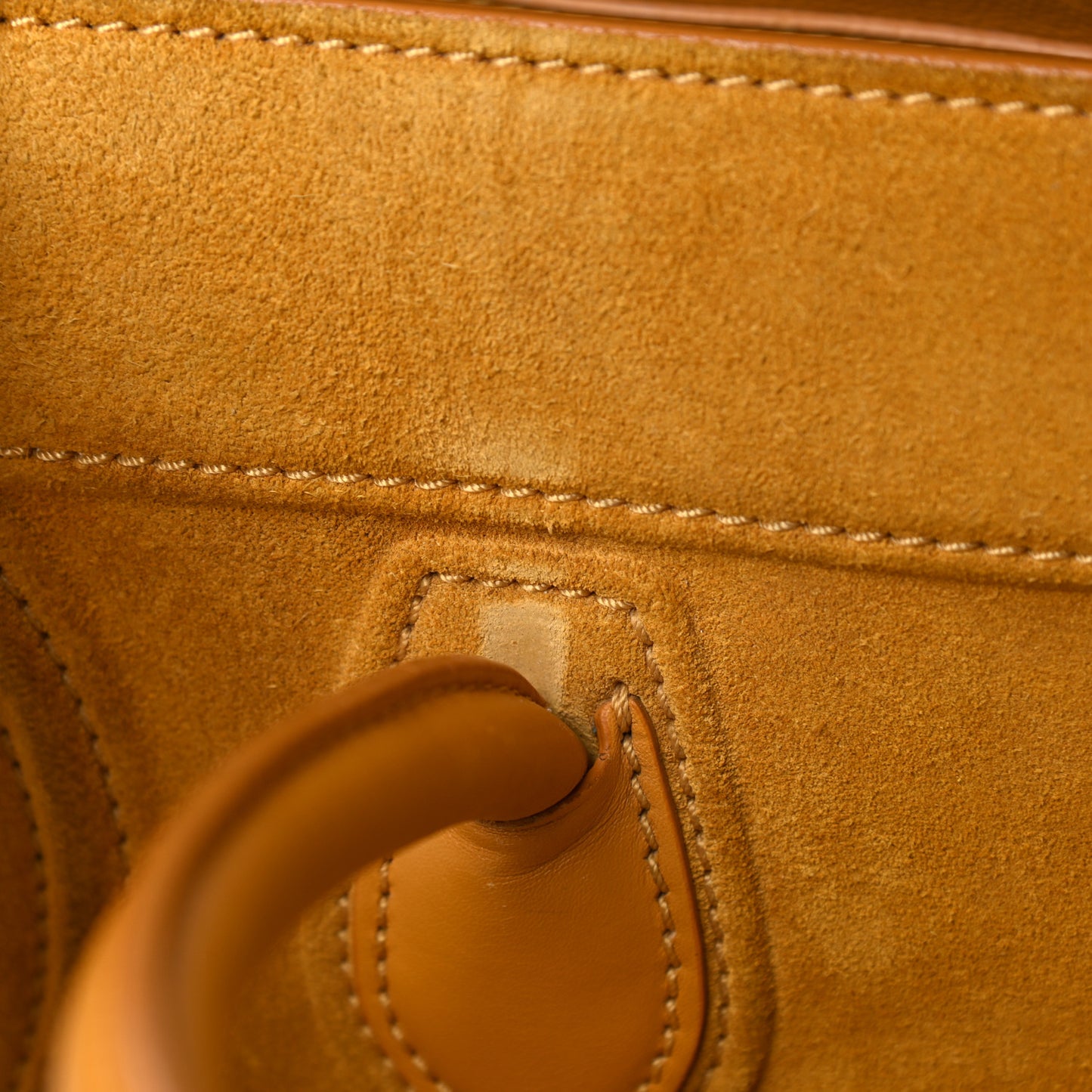 Suede Medium Phantom Luggage Amber