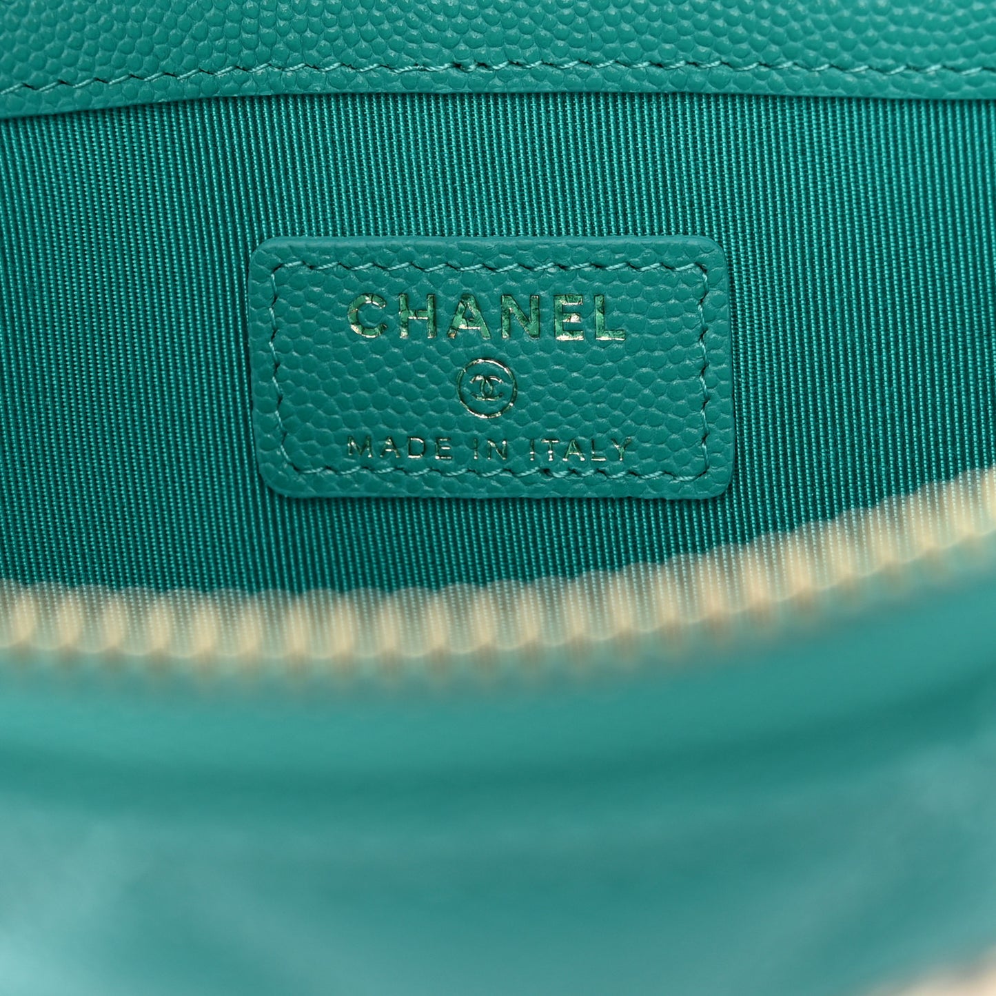 Caviar Quilted Medium Cosmetic Case Turquoise