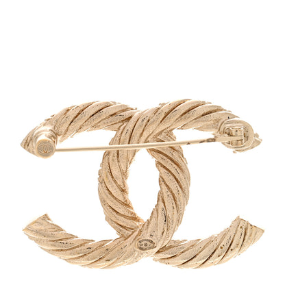 Chanel Twisted CC Brooch Light Gold 3 of 4