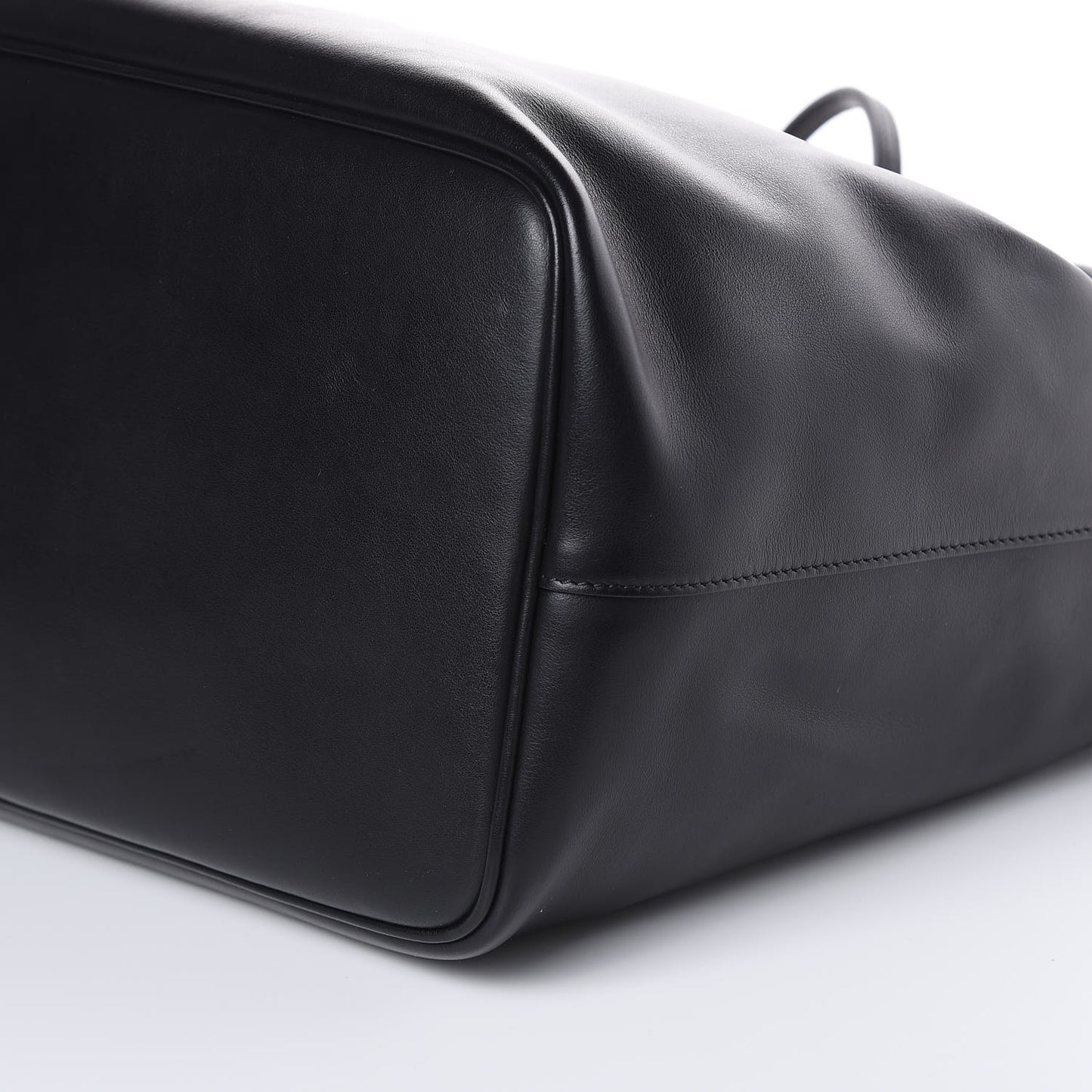 Calfskin Gothic Large Antigona Tote Black