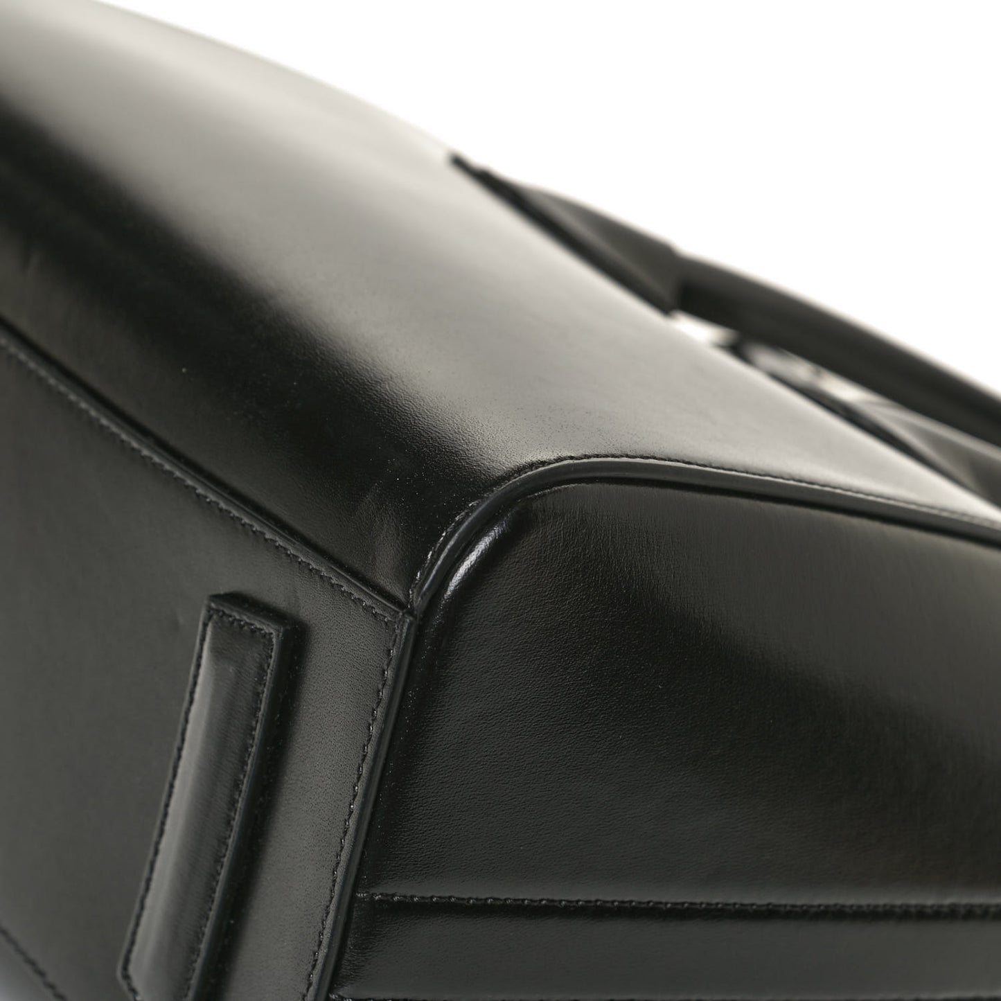 Shiny Lord Calfskin Small Antigona Black