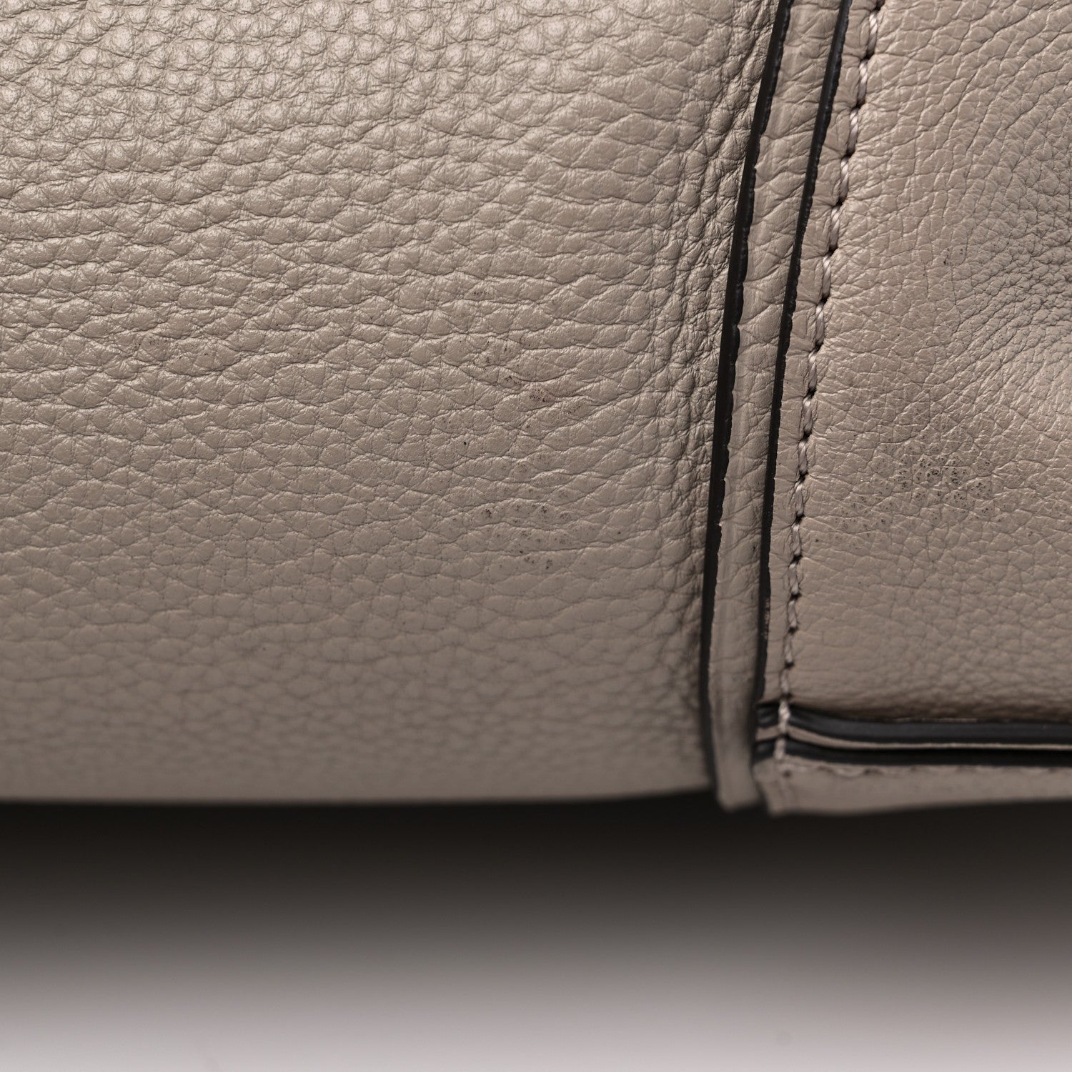 Louis Vuitton Veau Cachemire Soft Lockit MM Galet 12 of 12