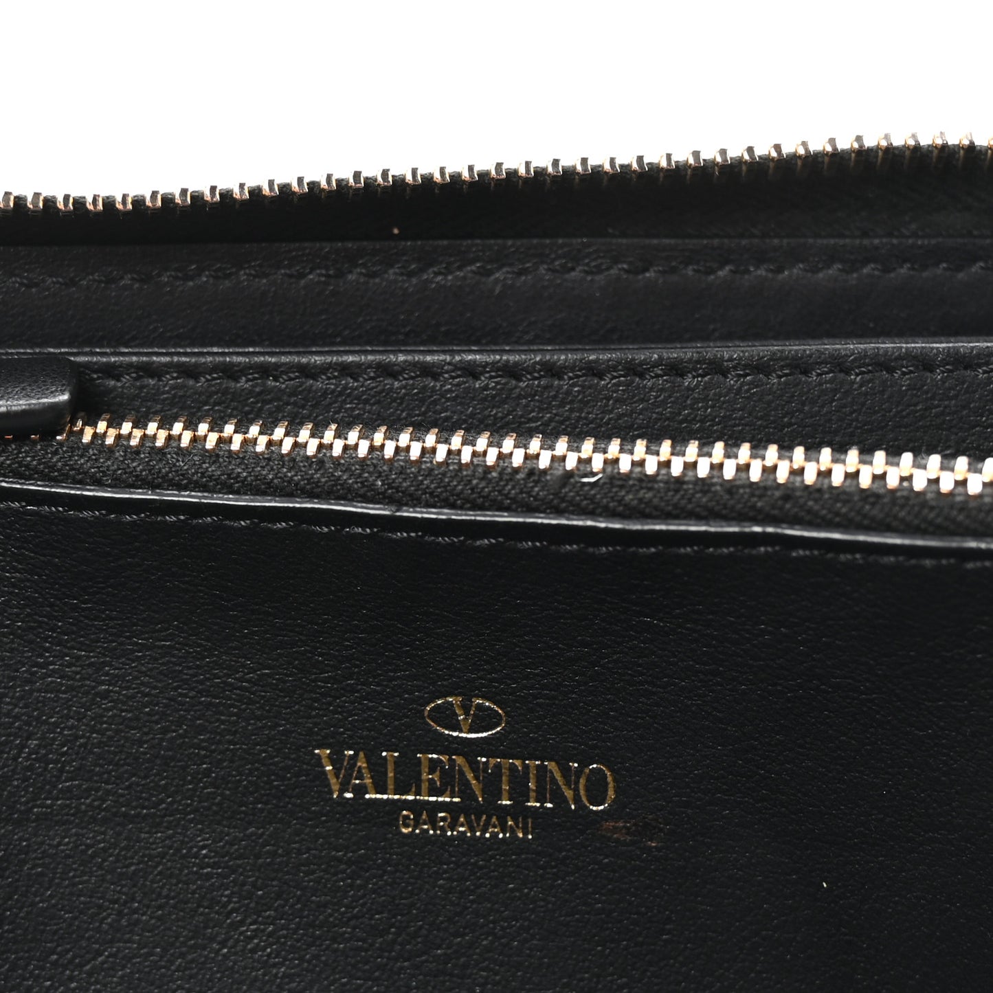 Vitello Rockstud Zip Around Wallet Black