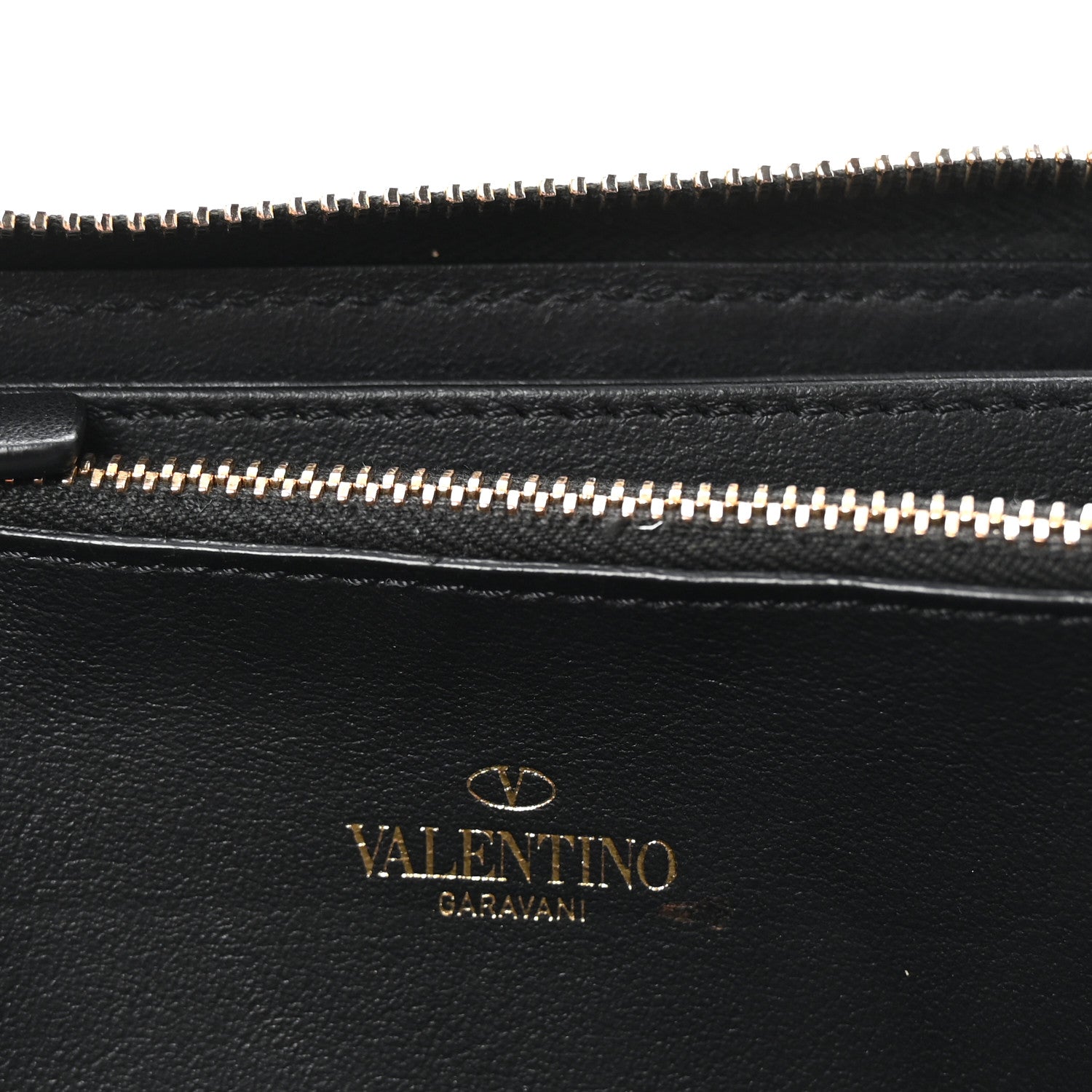 Valentino Garavani Vitello Rockstud Zip Around Wallet Black 6 of 6