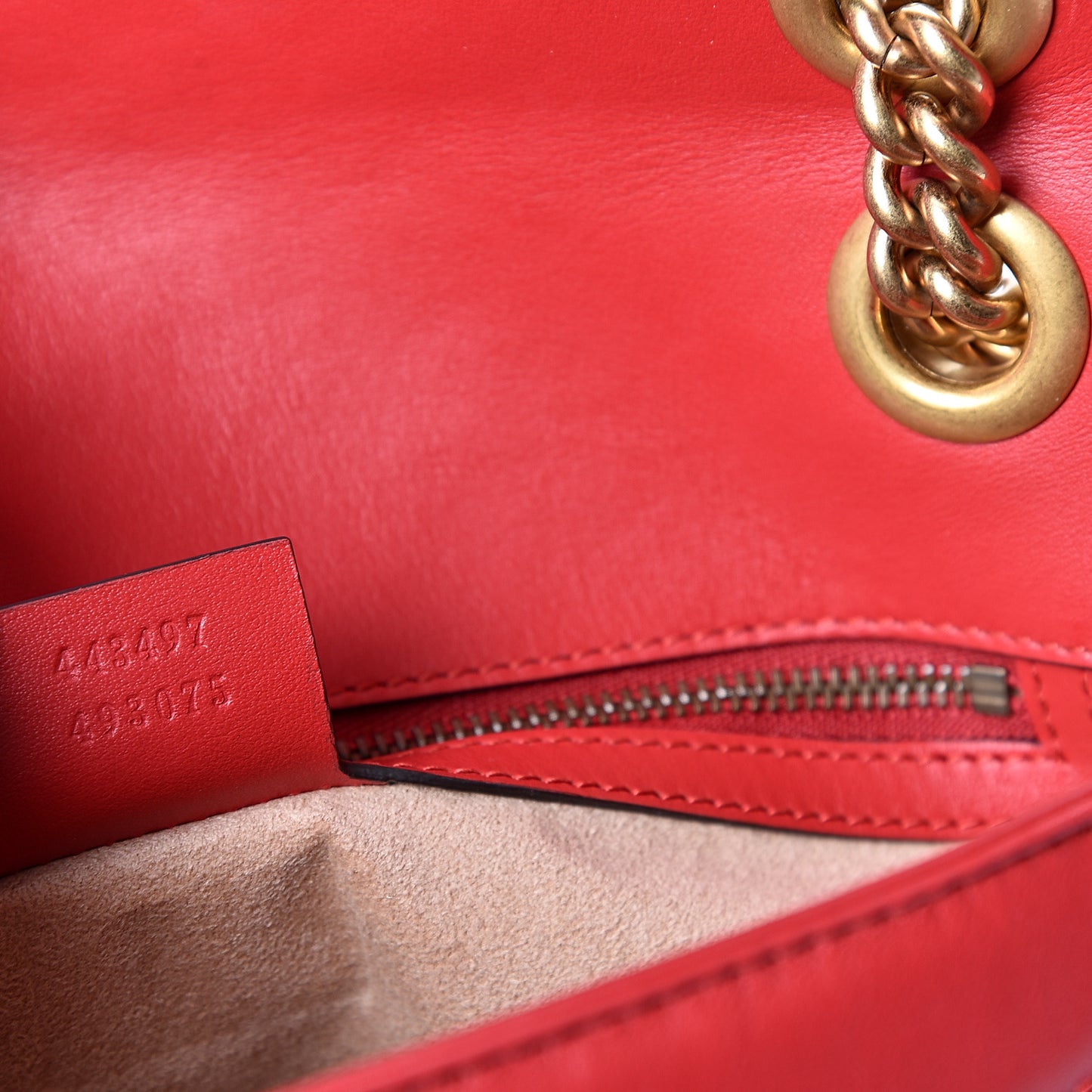 Calfskin Matelasse Small GG Marmont Shoulder Bag Hibiscus Red