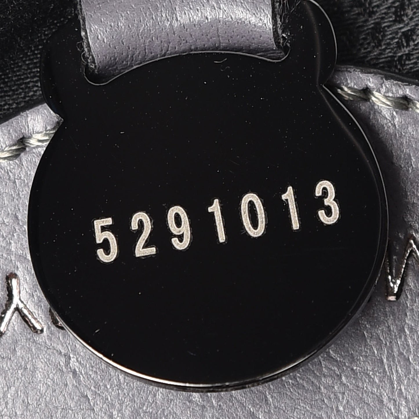 Soft Buffalo Medium Alexa Grey