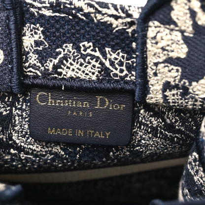 Christian Dior Canvas Toile de Jouy Reverse Embroidered Mini Book Tote Phone Bag Blue 5 of 9