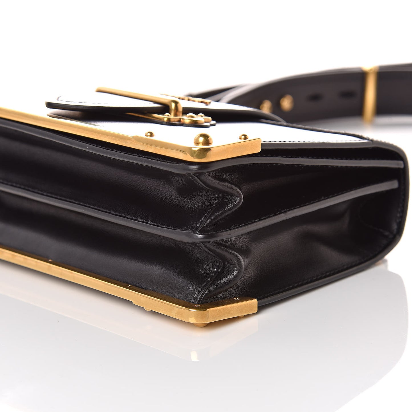 City Calf Saffiano Cahier Bag Black