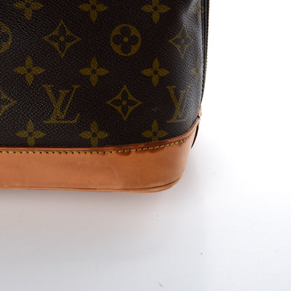 Louis Vuitton Monogram Alma PM 21 of 23