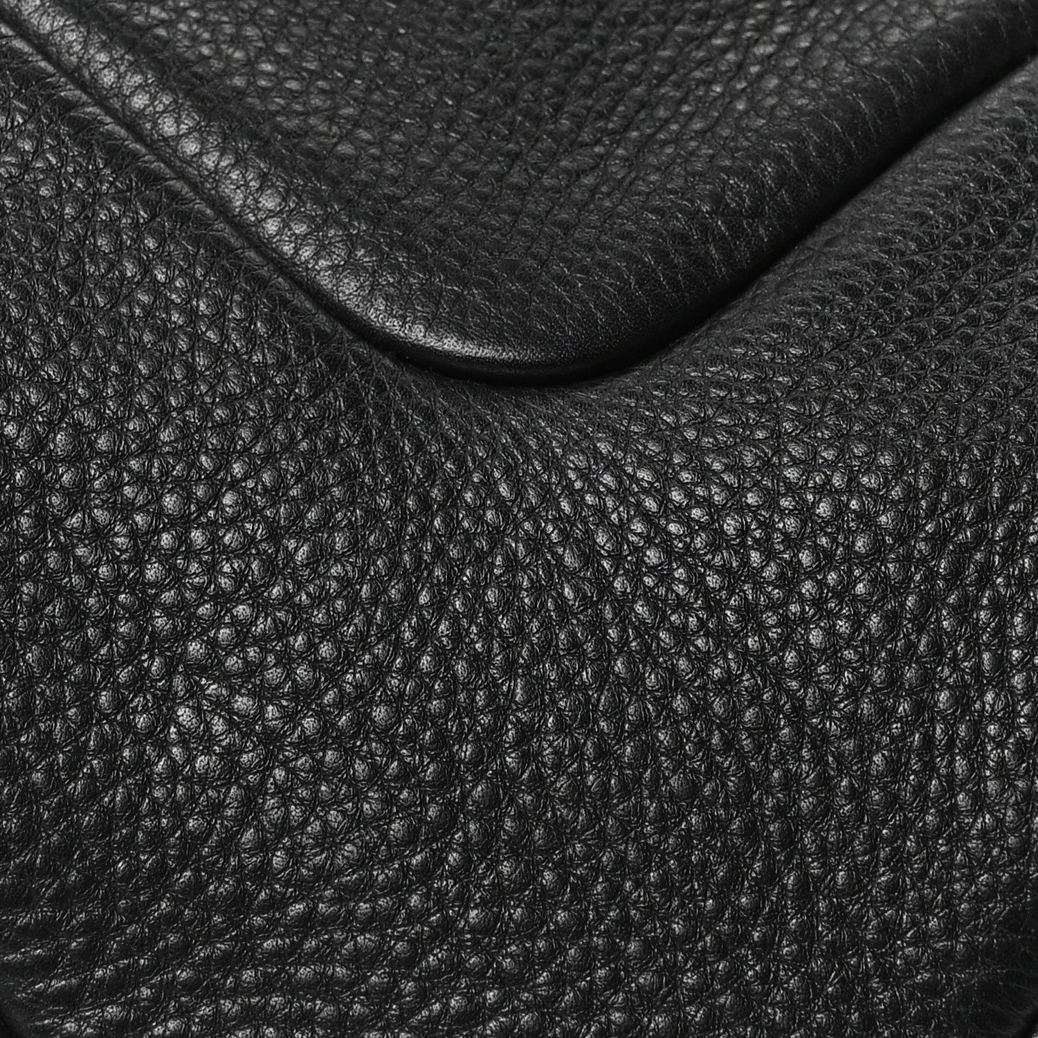 Saint Laurent Pebbled Lambskin Medium Easy Sac Black 8 of 11