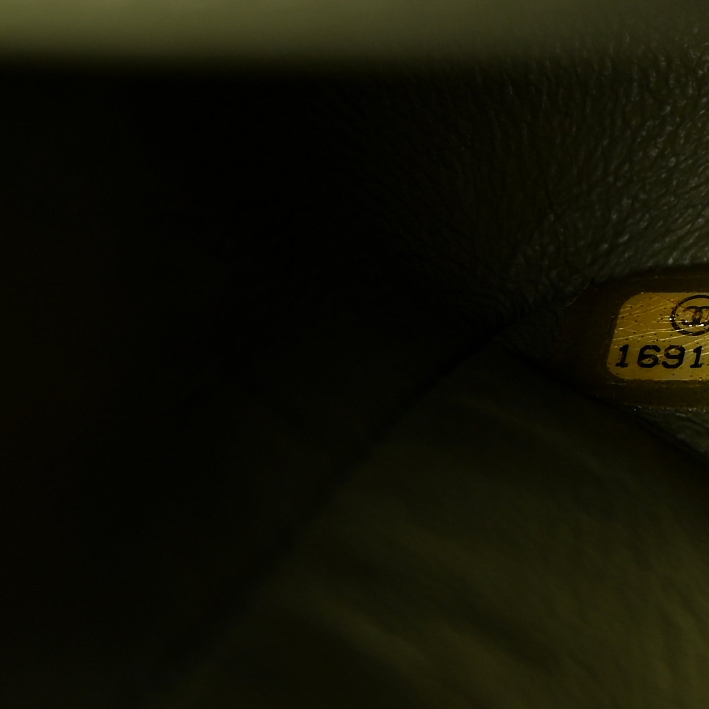 Striated Patent Quilted Medium Double Flap Green