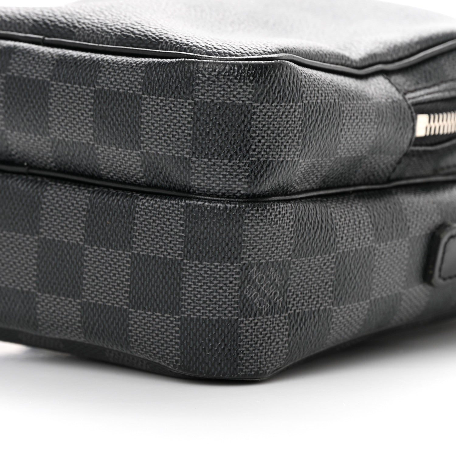 Louis Vuitton Damier Graphite Rem Bag 10 of 16