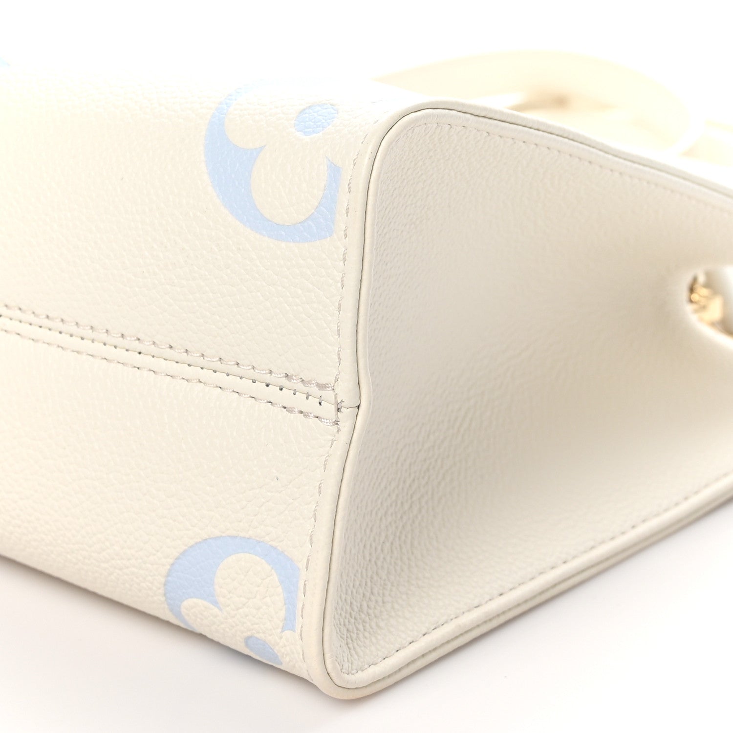 Louis Vuitton Empreinte Monogram Giant Onthego PM Latte Candy Blue 9 of 9