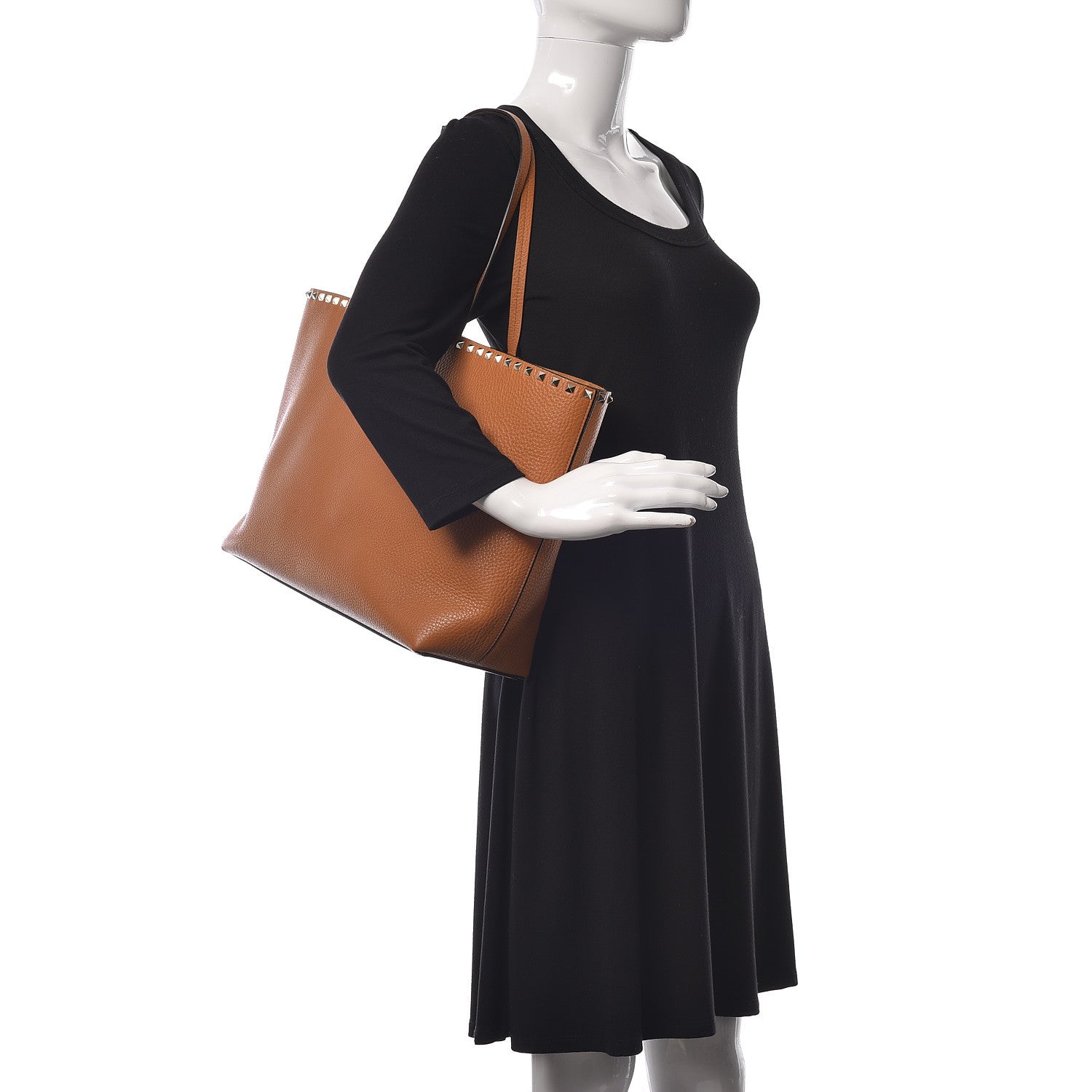 Valentino Garavani Grained Calfskin Rockstud Shoulder Tote Tan 2 of 10