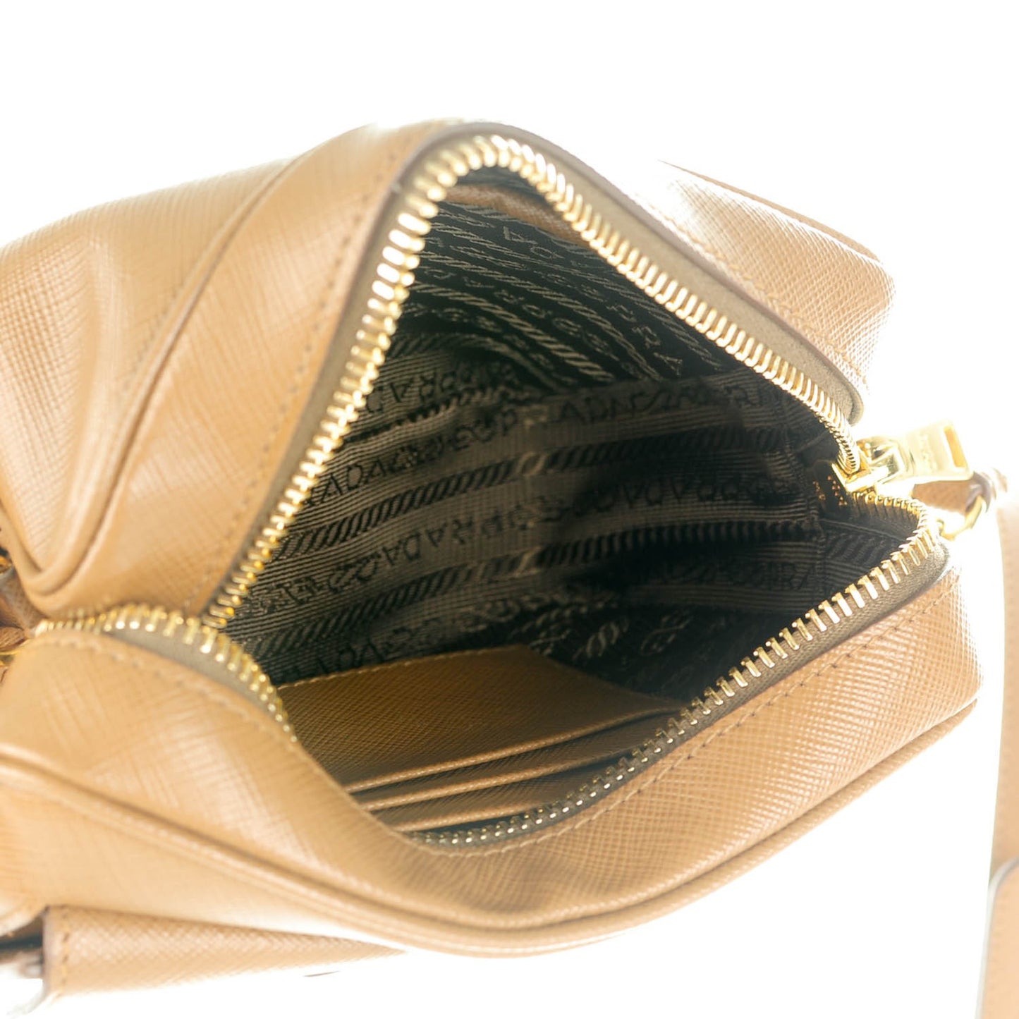 Saffiano Camera Crossbody Cannella