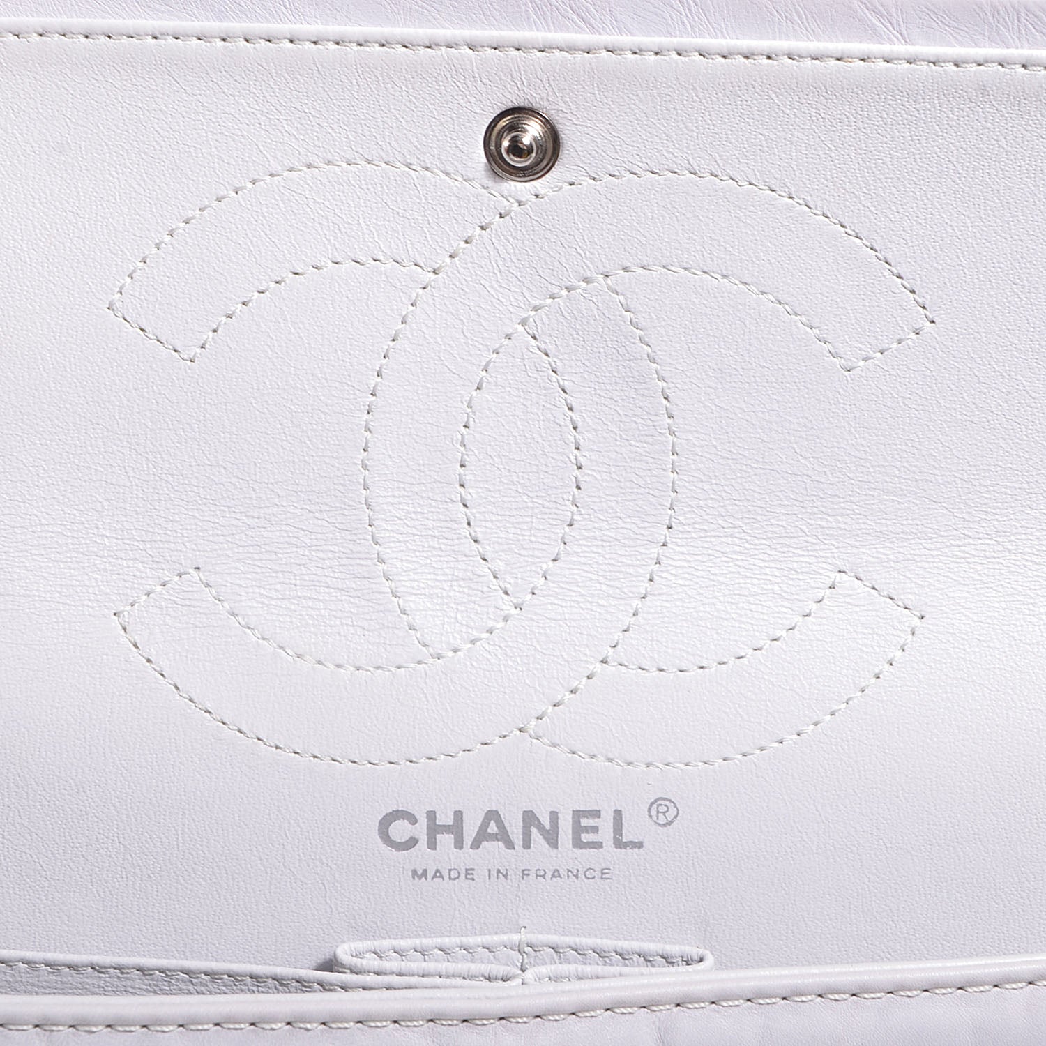 Chanel Aged Calfskin 2.55 Reissue 226 Flap White 6 of 8