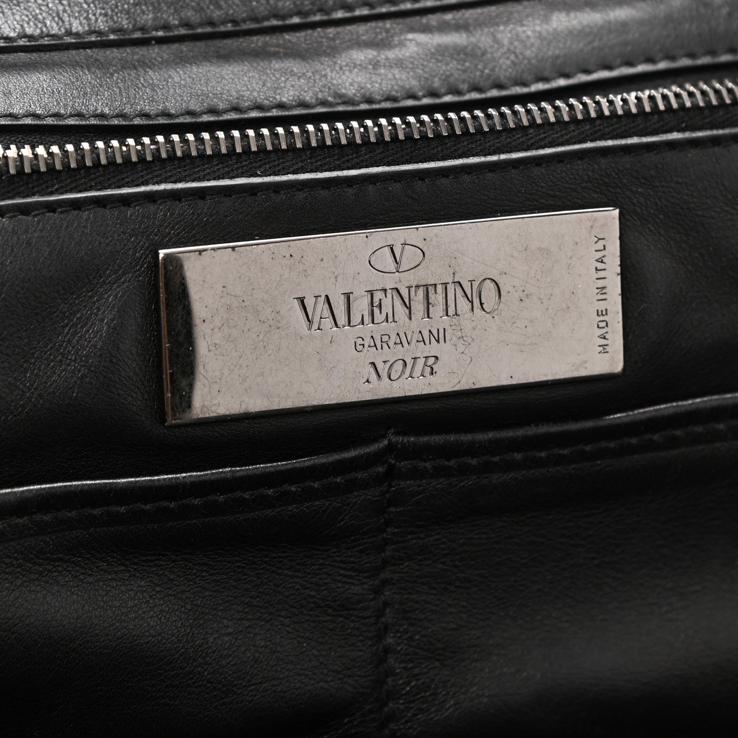Valentino Garavani Vitello Medium Rockstud Tote Black 6 of 10