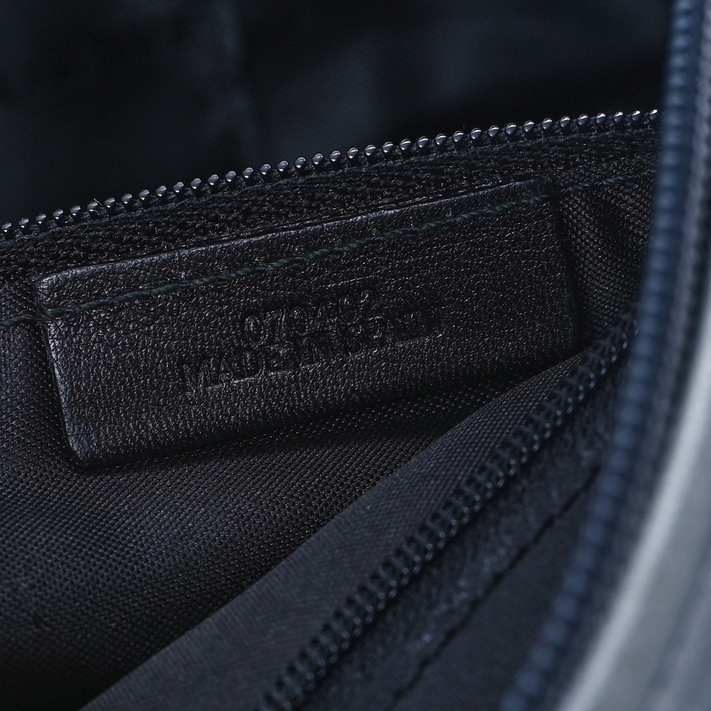 Metallic Calfskin Amazona 28 Silver