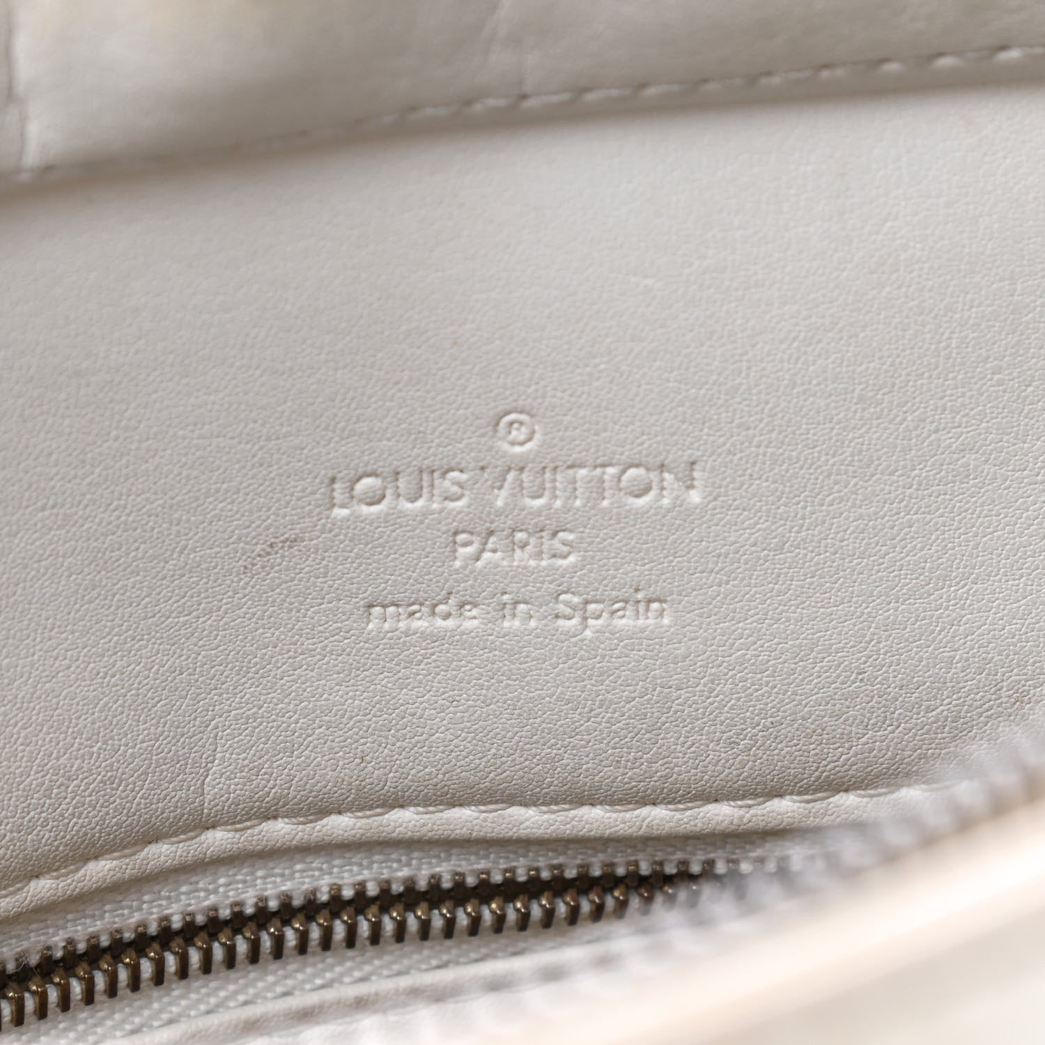 Louis Vuitton Vernis Houston Perle 8 of 16