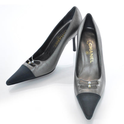 Chanel Leather CC Pumps 38.5 1 of 7