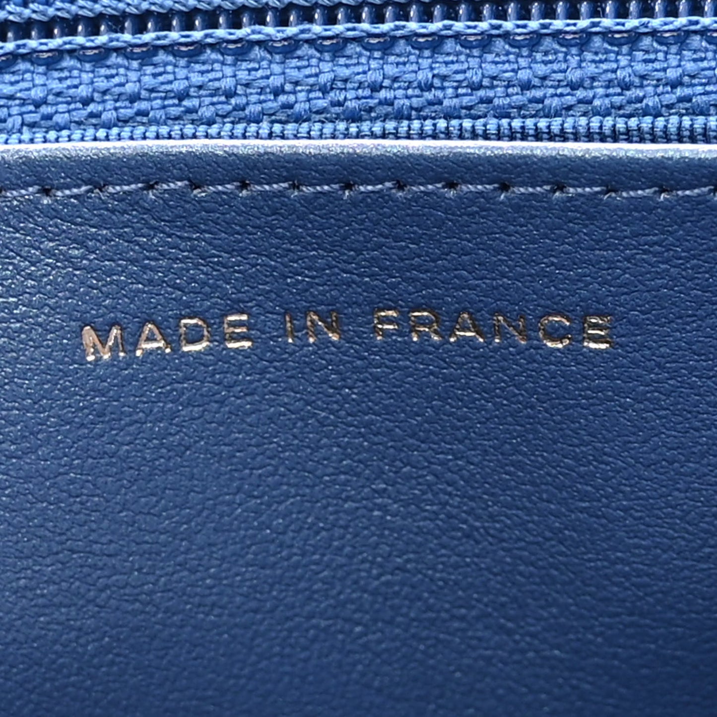 Iridescent Caviar Quilted Wallet on Chain WOC Dark Blue
